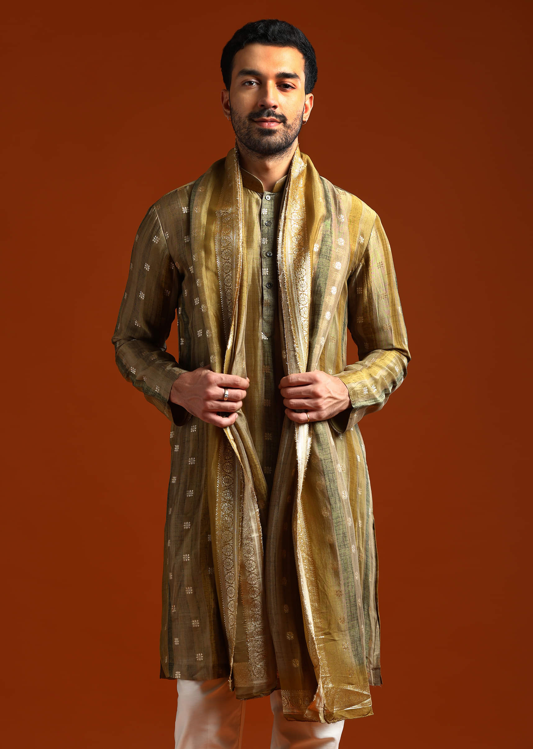 Mehendi Green Silk Kurta Set For Men With Zari Embroidery - Image 4