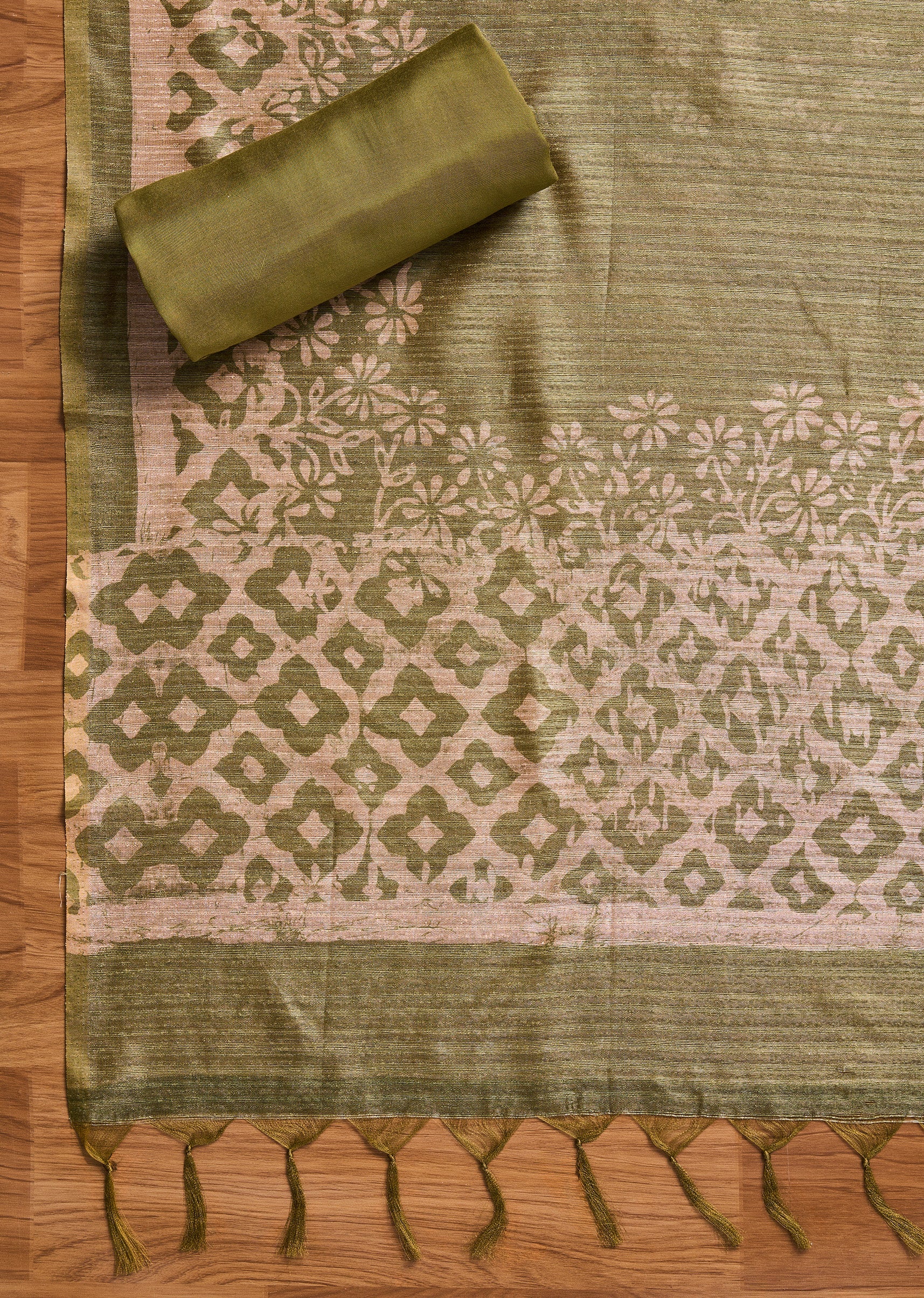 Mehendi Green Suit - Image 4