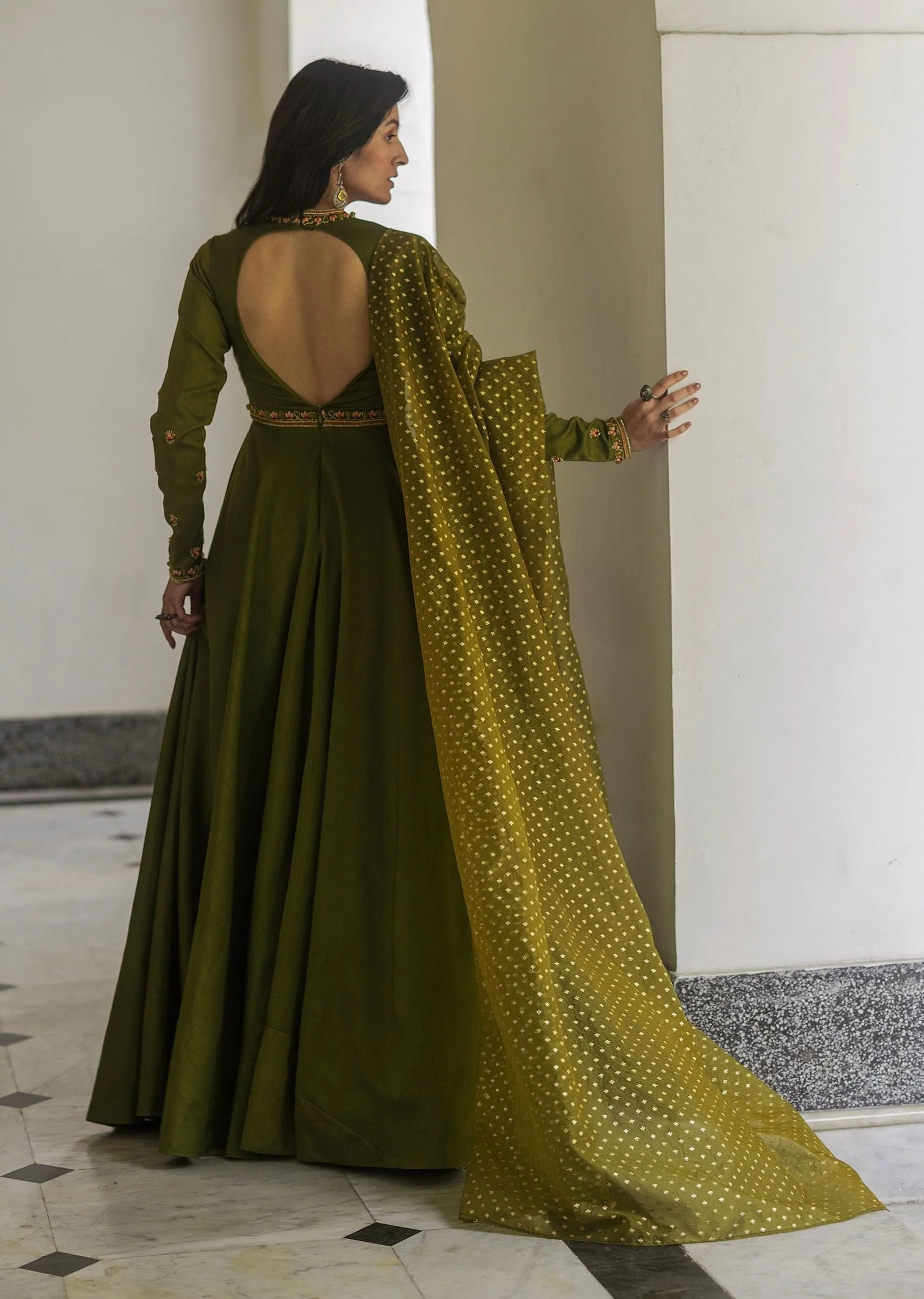 Mehendi Green Tussar Anarkali Suit With Cutdana Embroidery - Image 4