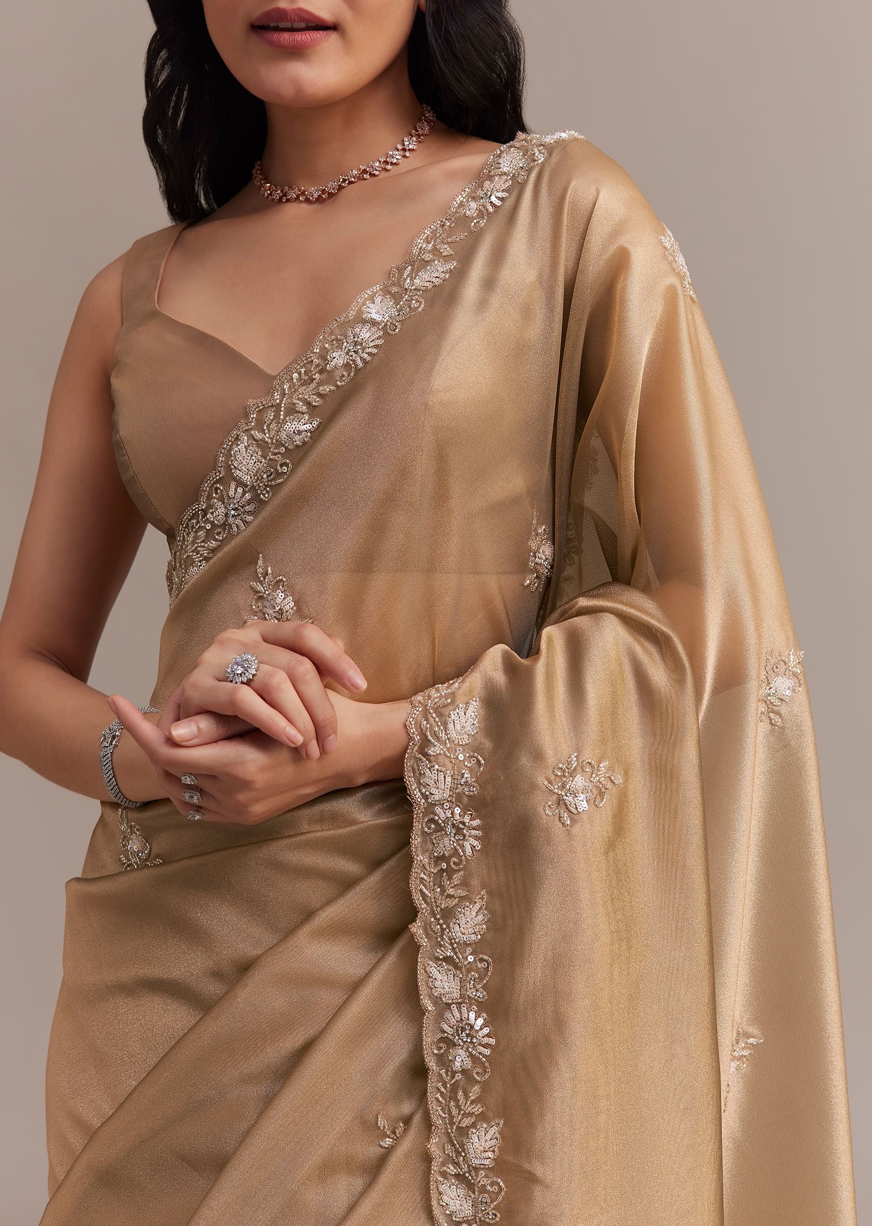 Metallic Gold Organza Tissue Saree With Cutdana And Bead Embroidery - Image 5