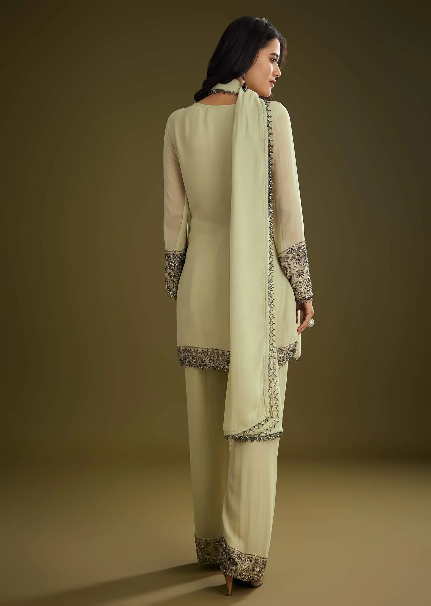 Mint Green Georgette Beads Kurta Set With Tassels Bordered Dupatta - Image 6