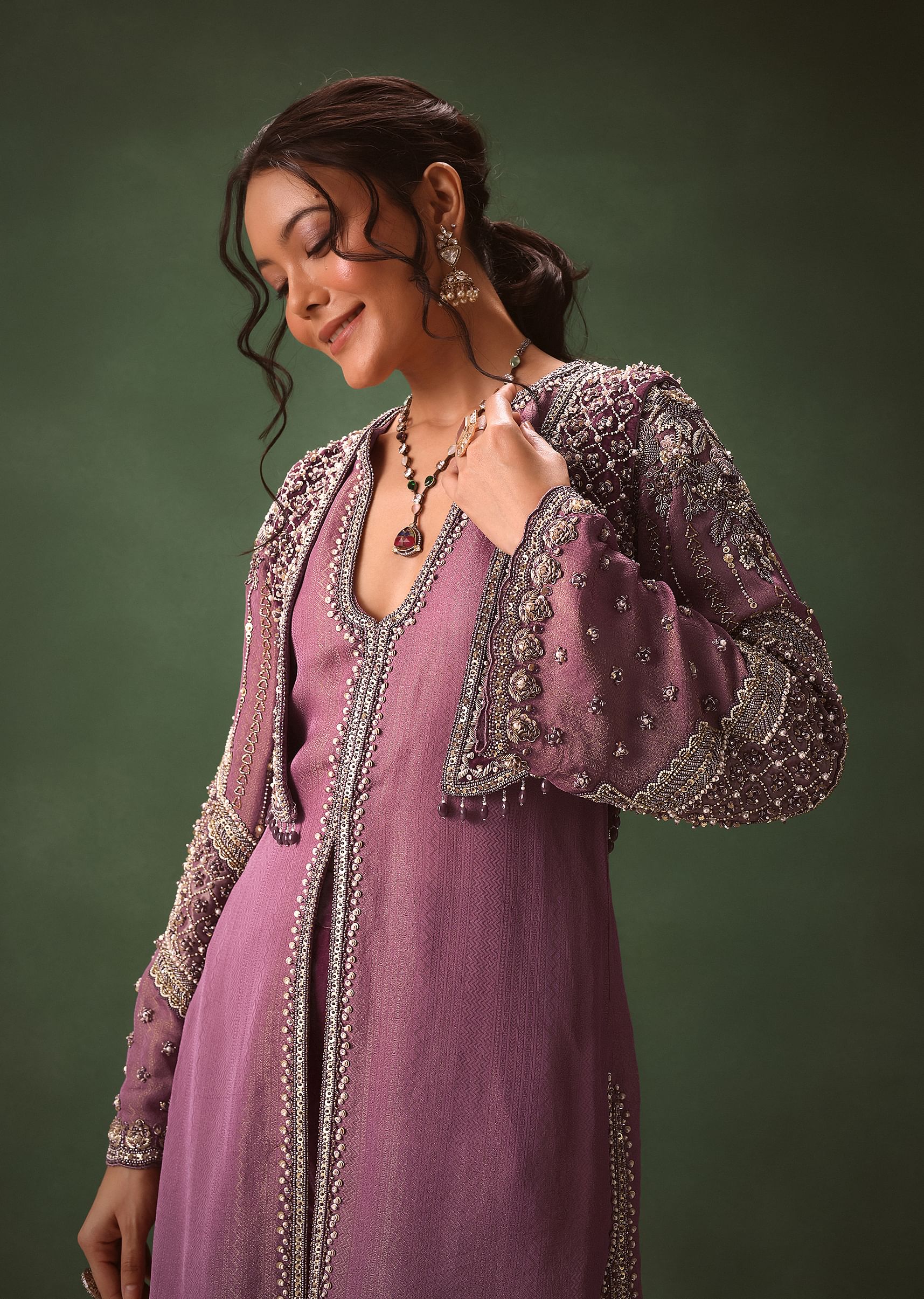 Mauve Straight Kurta With Embroidered Jacket And Bell Bottom Pants - Image 3