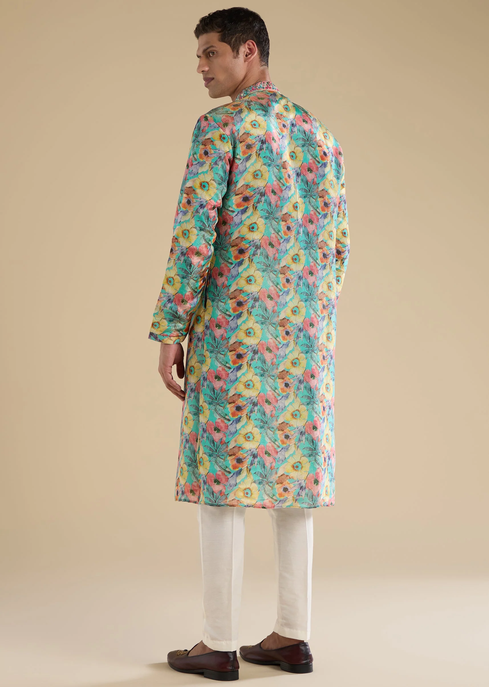 Multi Mirror Embellished Kurta Set - Image 5