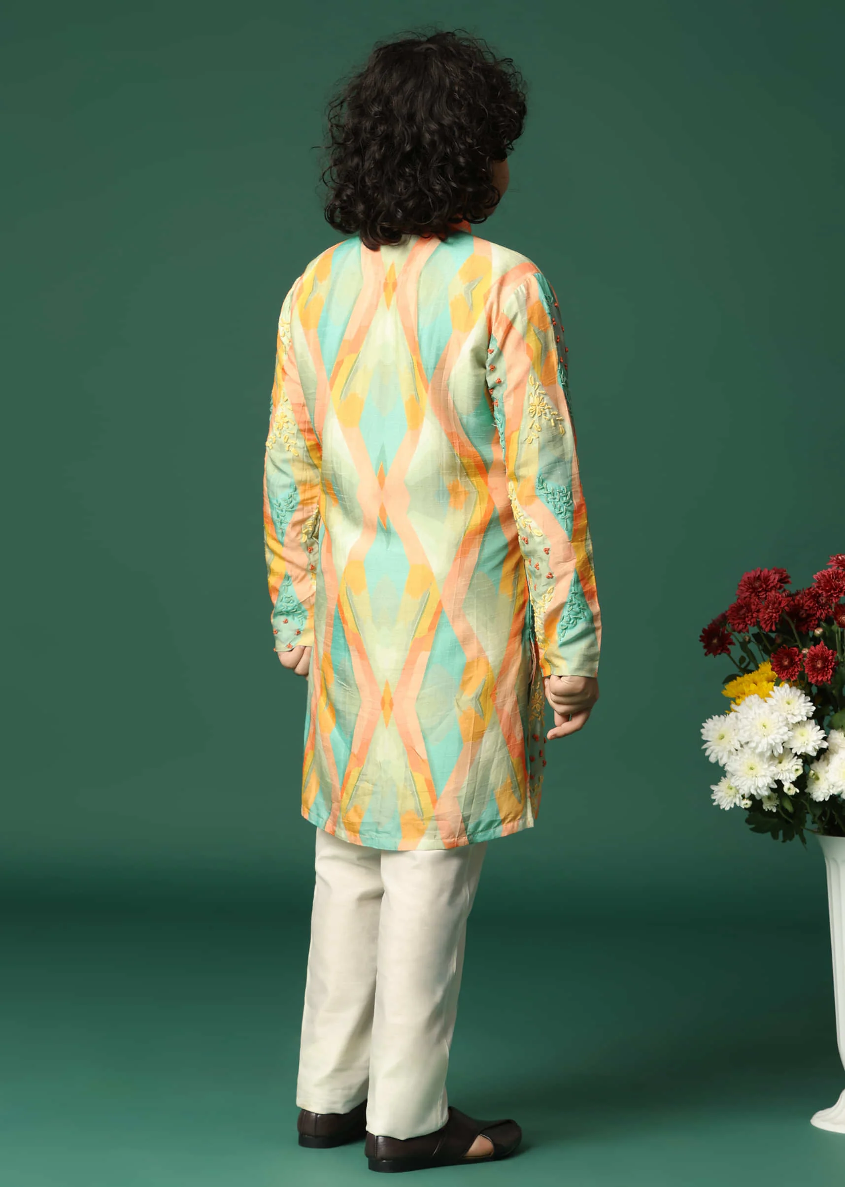 MultiColour Kurta Pant With Resham Work For Boys - Image 5