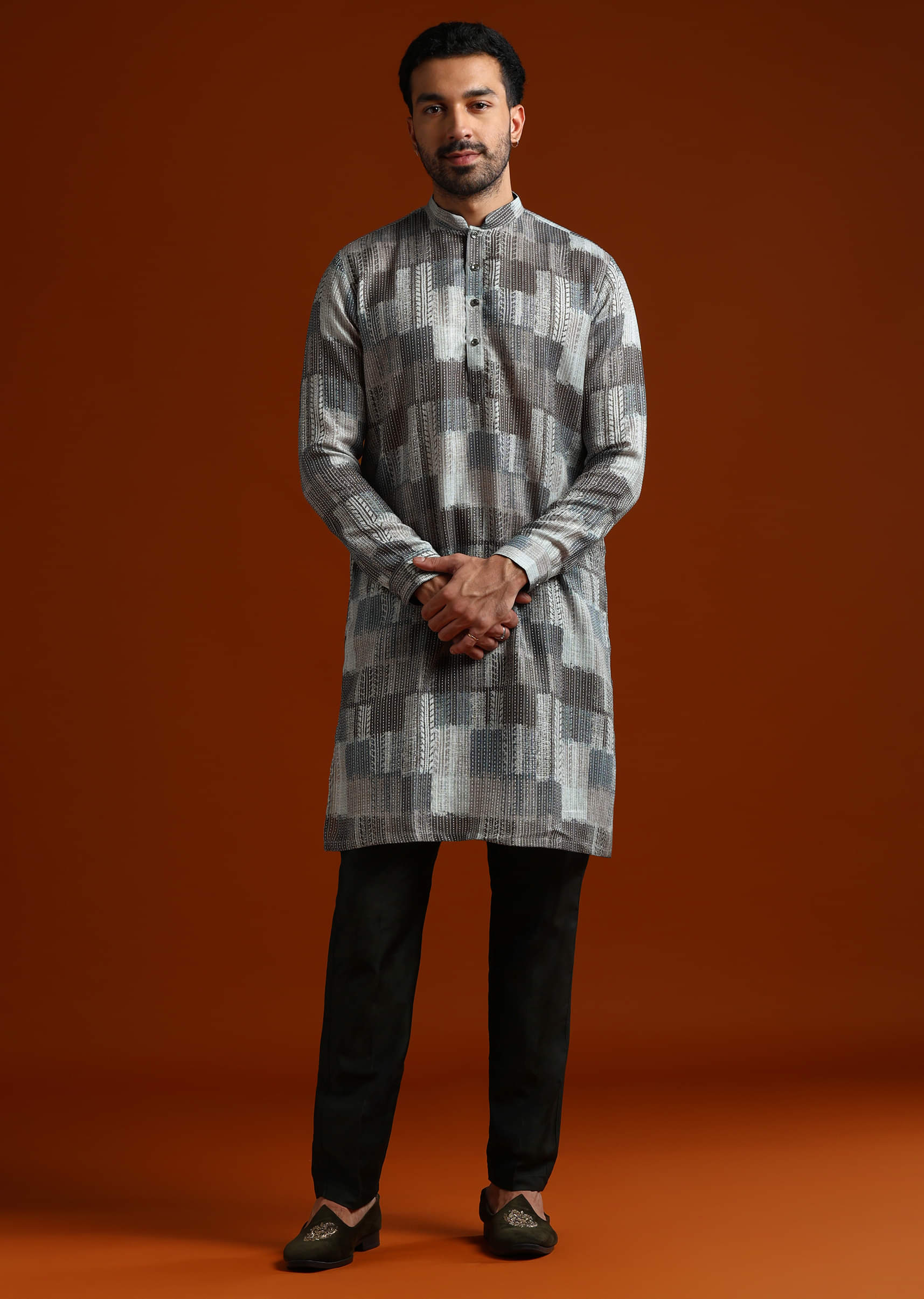 Multicolour Kurta Set For Men With Heavy Kantha Work - Image 3
