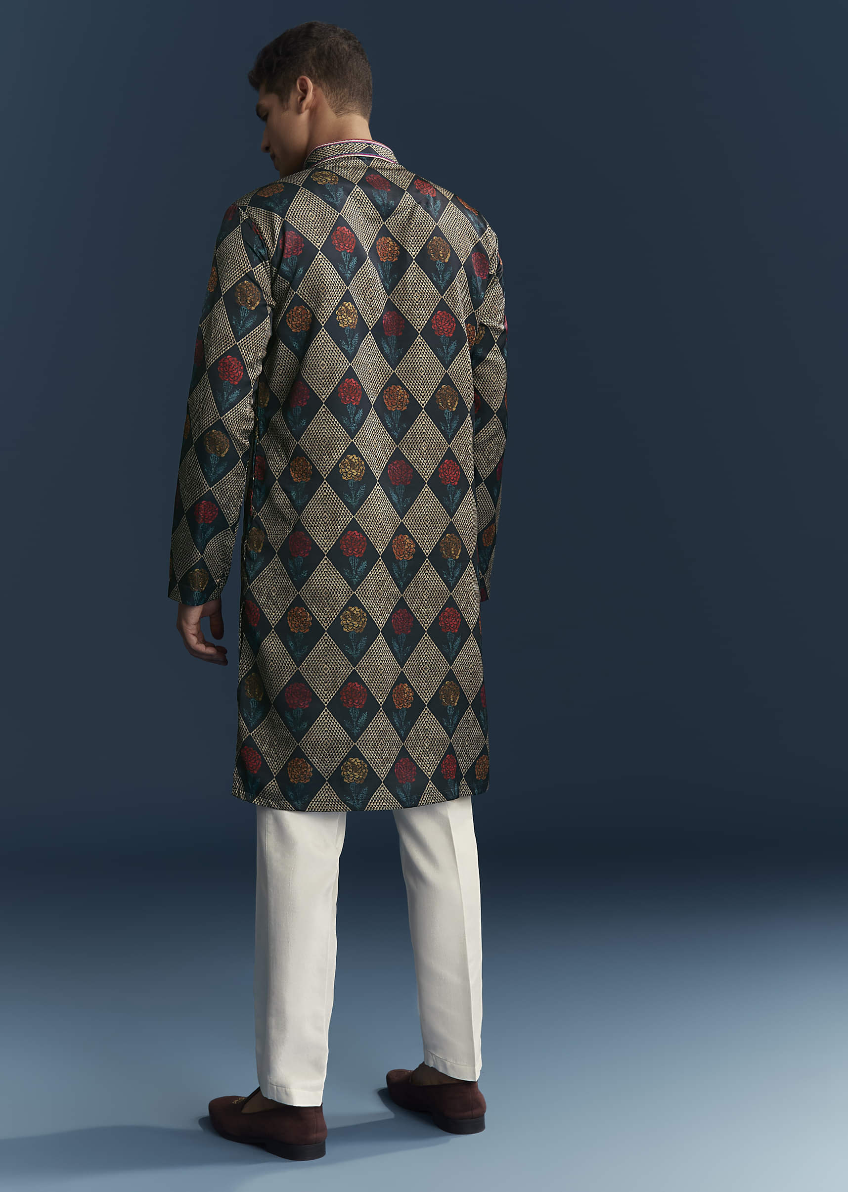 Multicolour Silk Kurta For Men With Geometric And Floral Print - Image 5