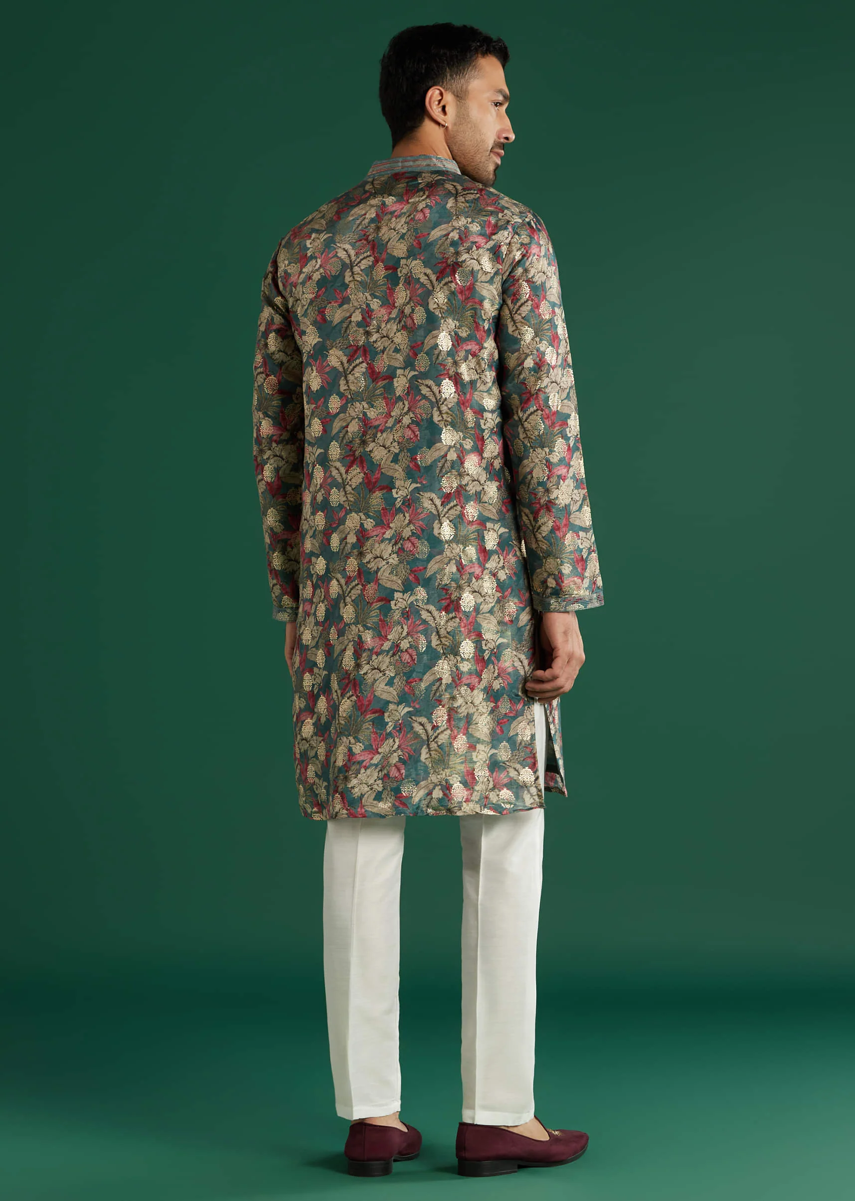 Multicolour Silk Kurta Set For Men With Floral Motif Print - Image 3