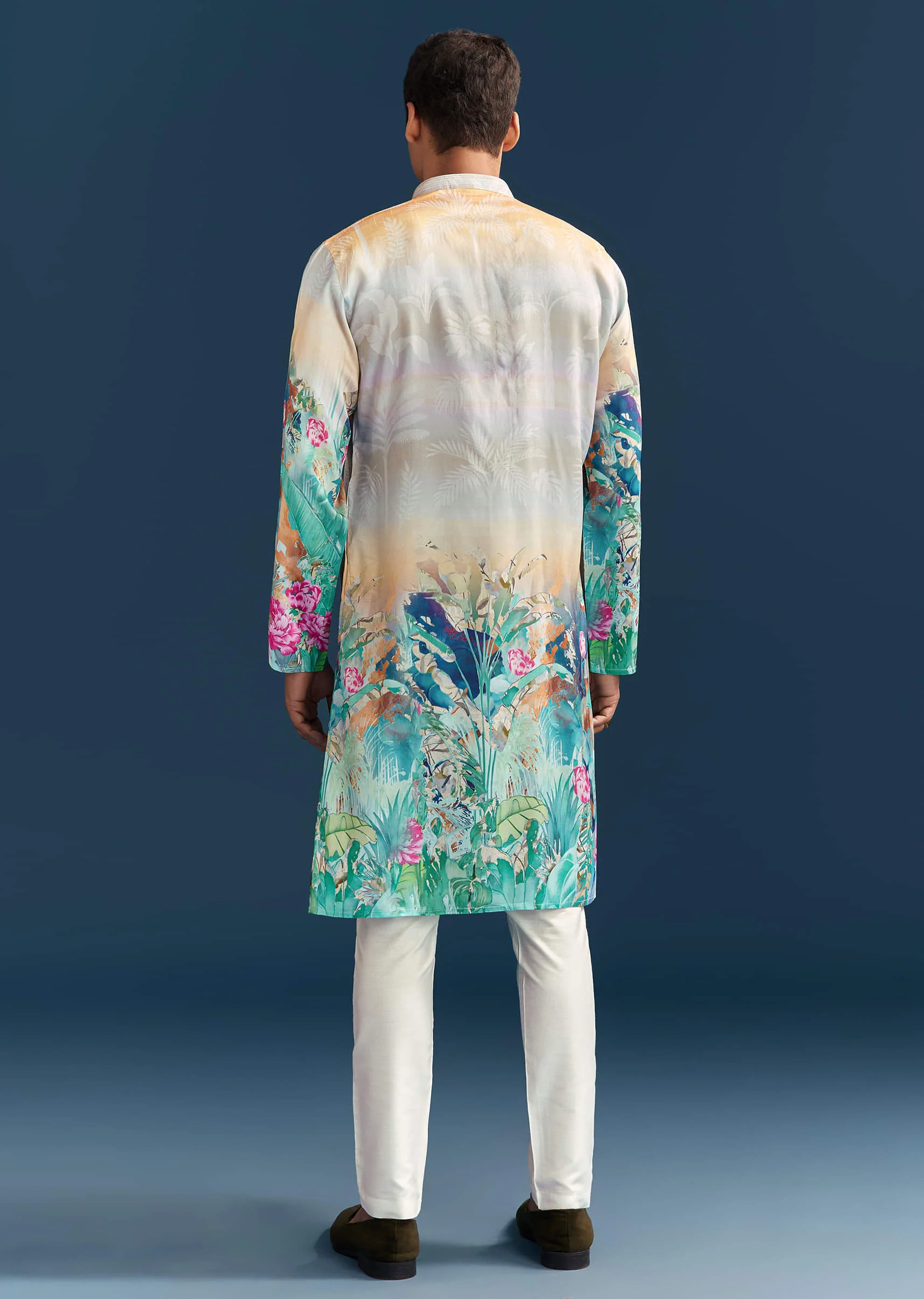 Multicolour Silk Kurta Set For Men With Ombre Print - Image 5