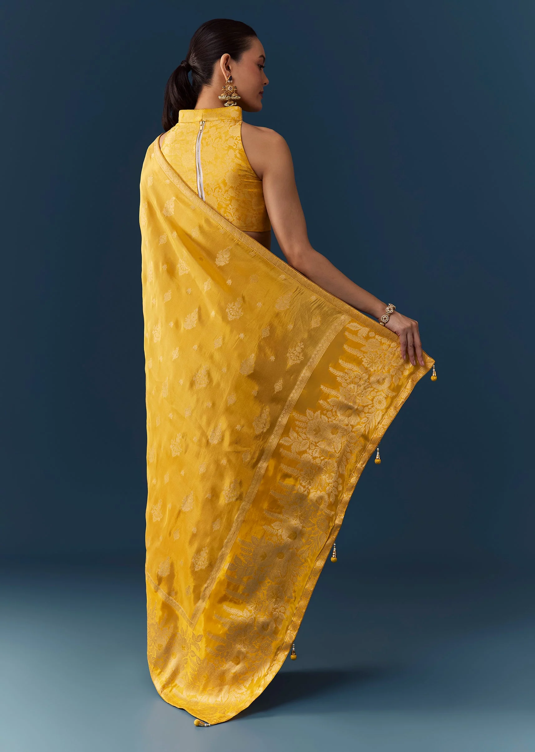 Mustard Yellow Dola Silk Saree with Blouse Fabric - Image 4