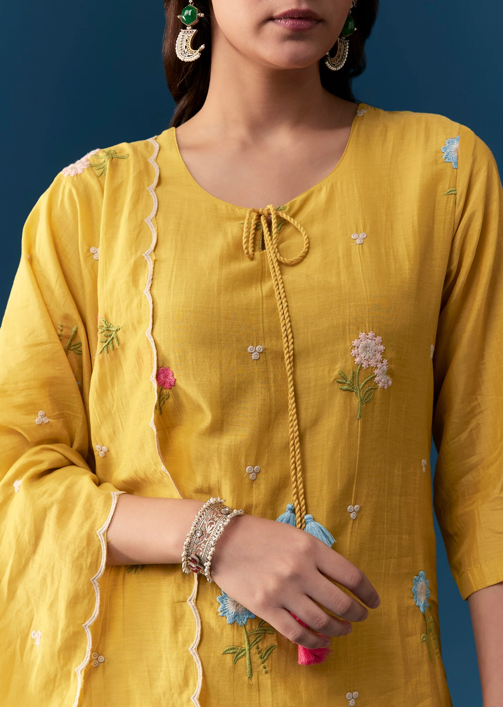 Mustard Yellow Pakistani Style Straight Kurta Set With Dupatta Cotton Thread Work - Image 2