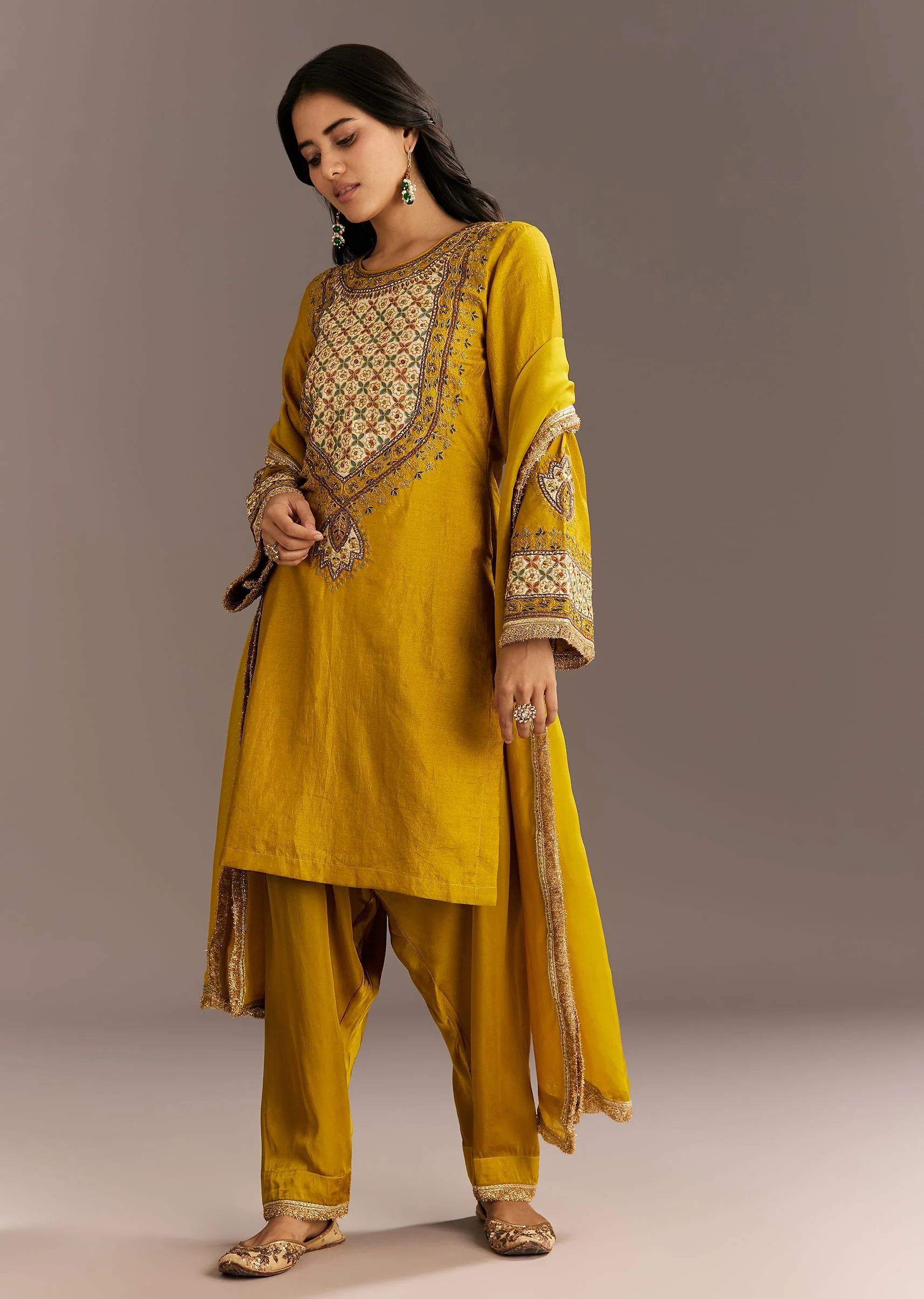 Mustard Yellow Silk Kurta Patiala With Gotta Lace Dupatta - Image 3