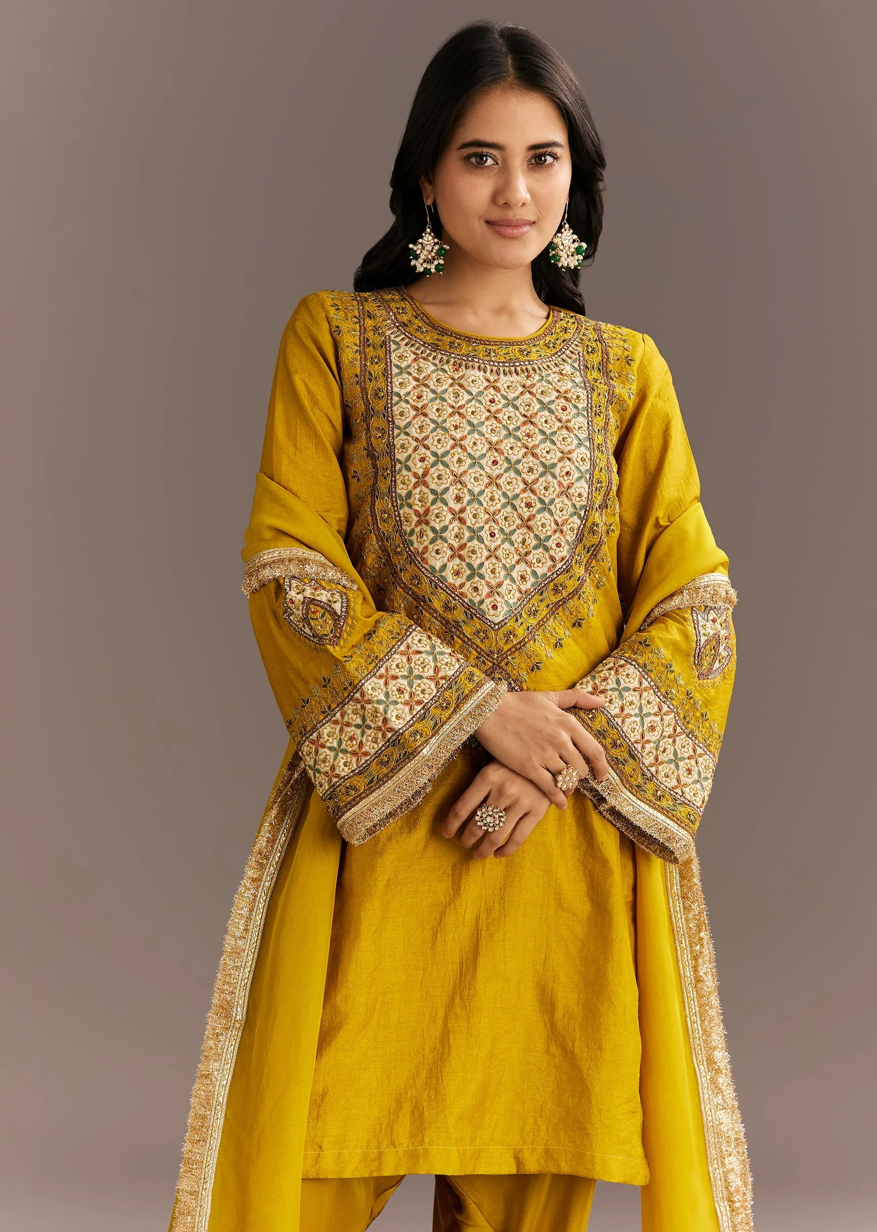 Mustard Yellow Silk Kurta Patiala With Gotta Lace Dupatta - Image 4