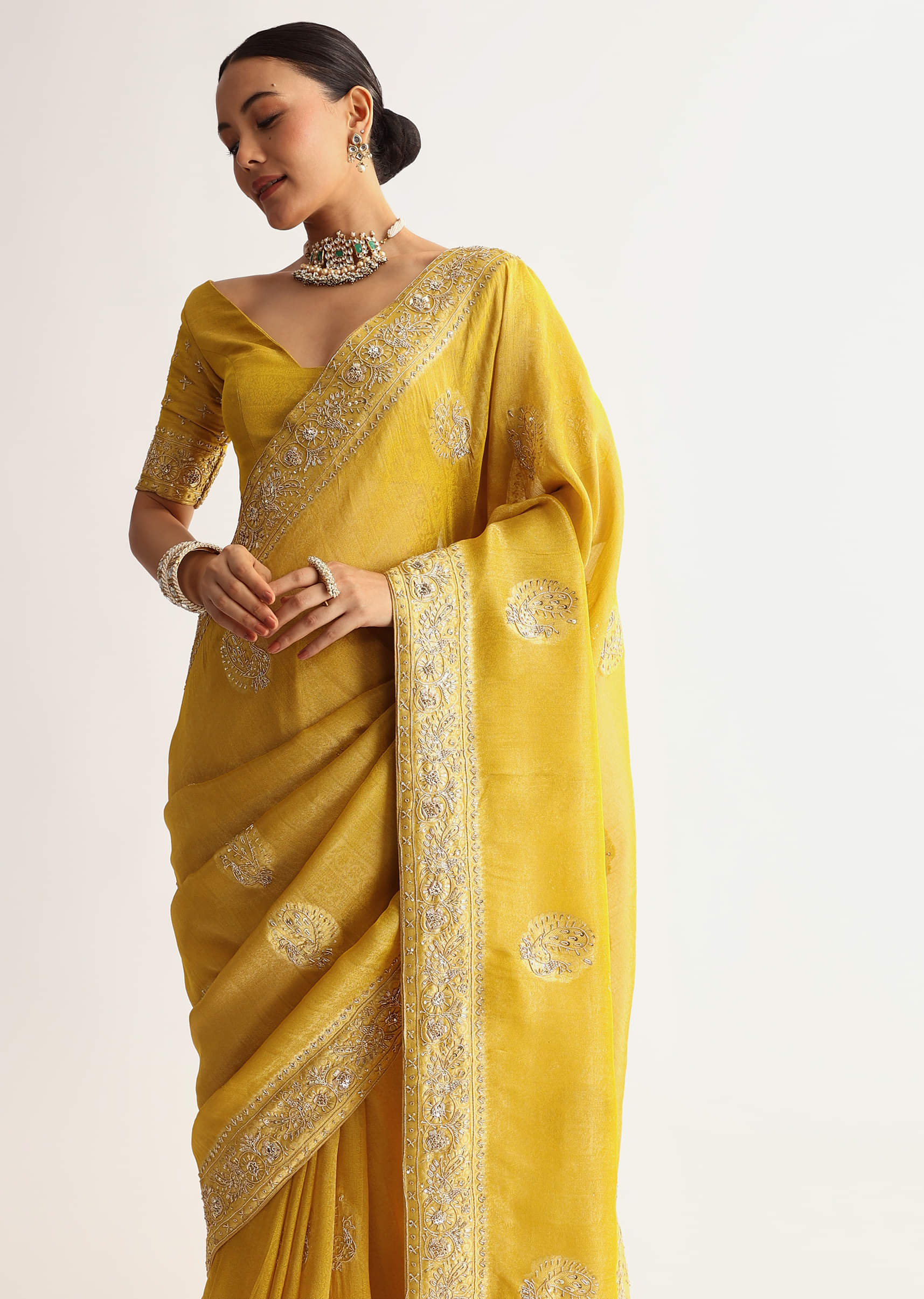 Musturd Yellow Silk Saree With Pallu And Border Embroidery - Image 5
