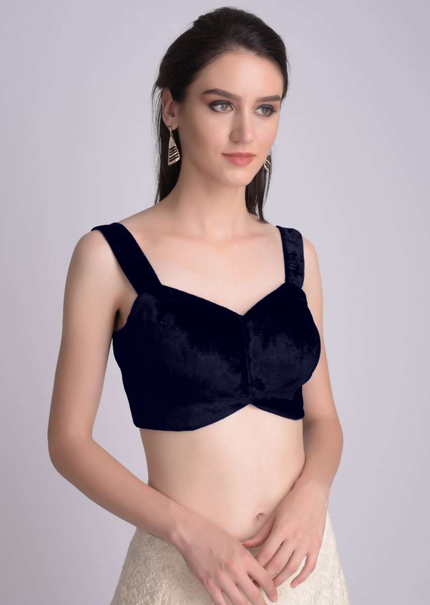 Navy blue Blouse In Velvet With Sweetheart Neckline And Curved Hem - Image 4