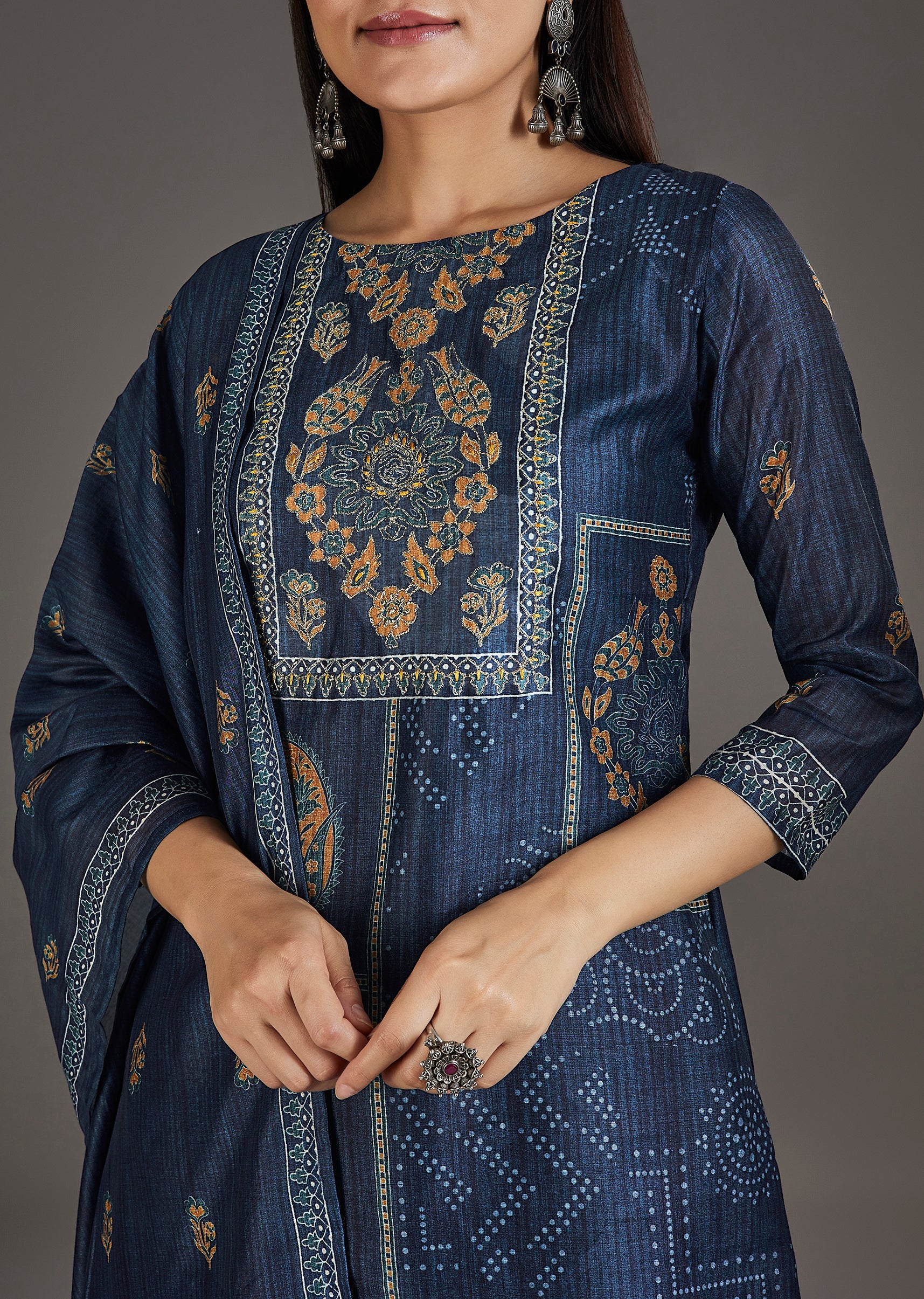 Navy Blue Chanderi Kurta Set With Zari Work - Image 2