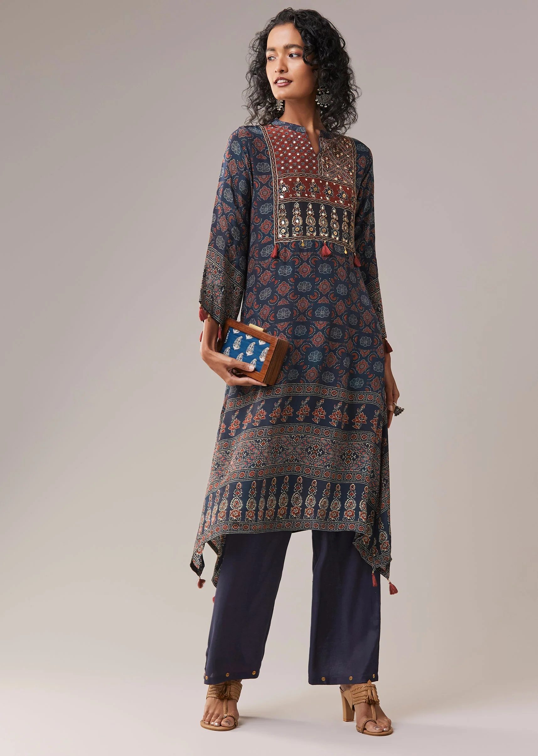 Navy Blue Indie Floral Print Kurta and Pant Set - Image 3