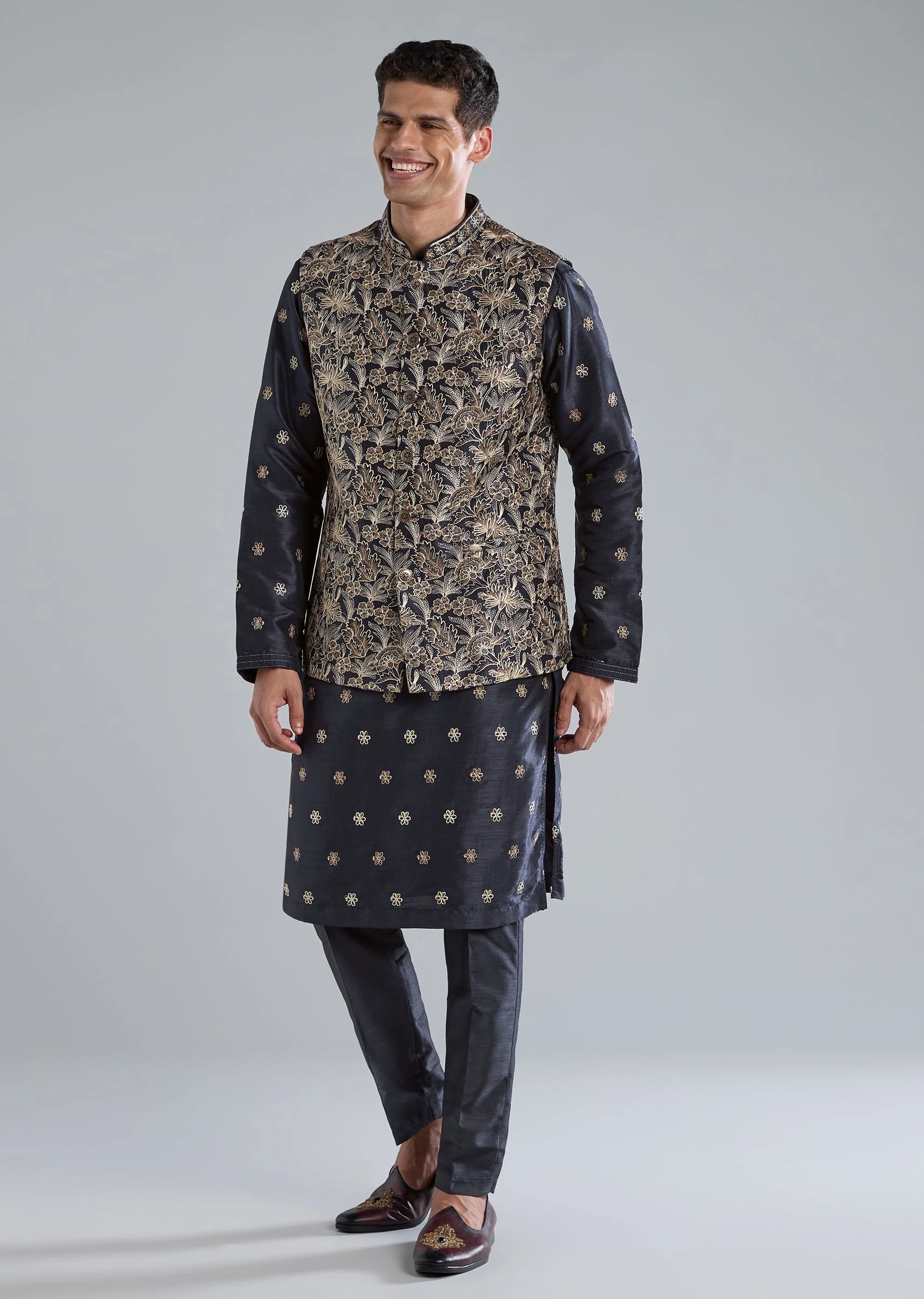 Navy Blue Kurta Jacket Set With Thread And Sequin Embroidery - Image 3