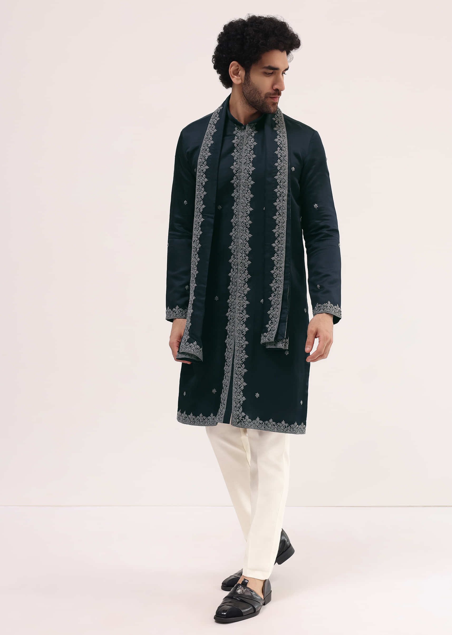 Navy Blue Kurta Set In Resham Work With Dupatta For Men - Image 2
