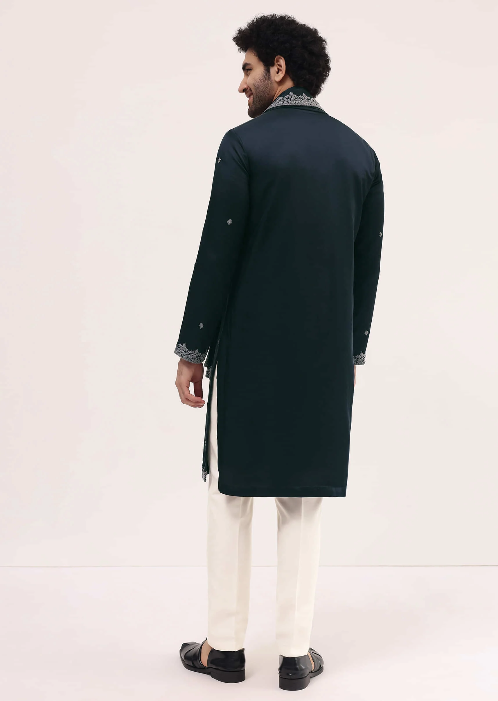 Navy Blue Kurta Set In Resham Work With Dupatta For Men - Image 5