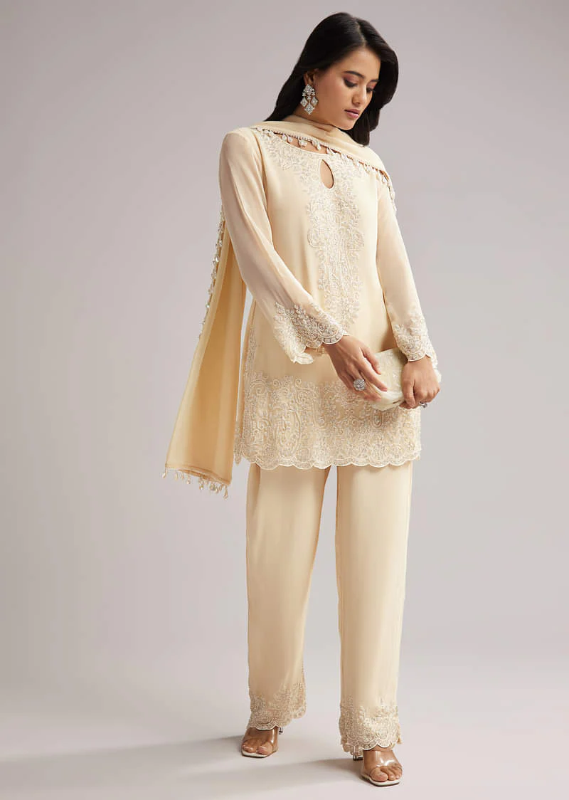 Off White Beaded Short Kurti Pant Set With Dupatta - Image 3