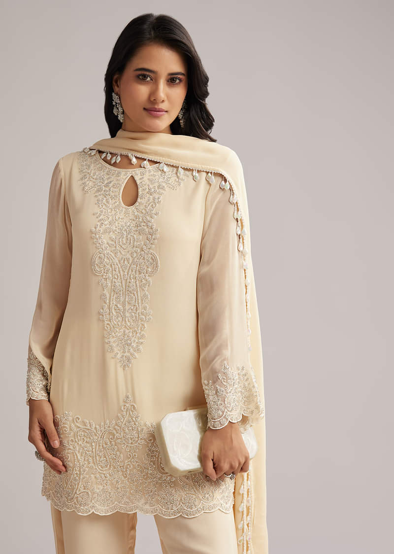 Off White Beaded Short Kurti Pant Set With Dupatta - Image 4