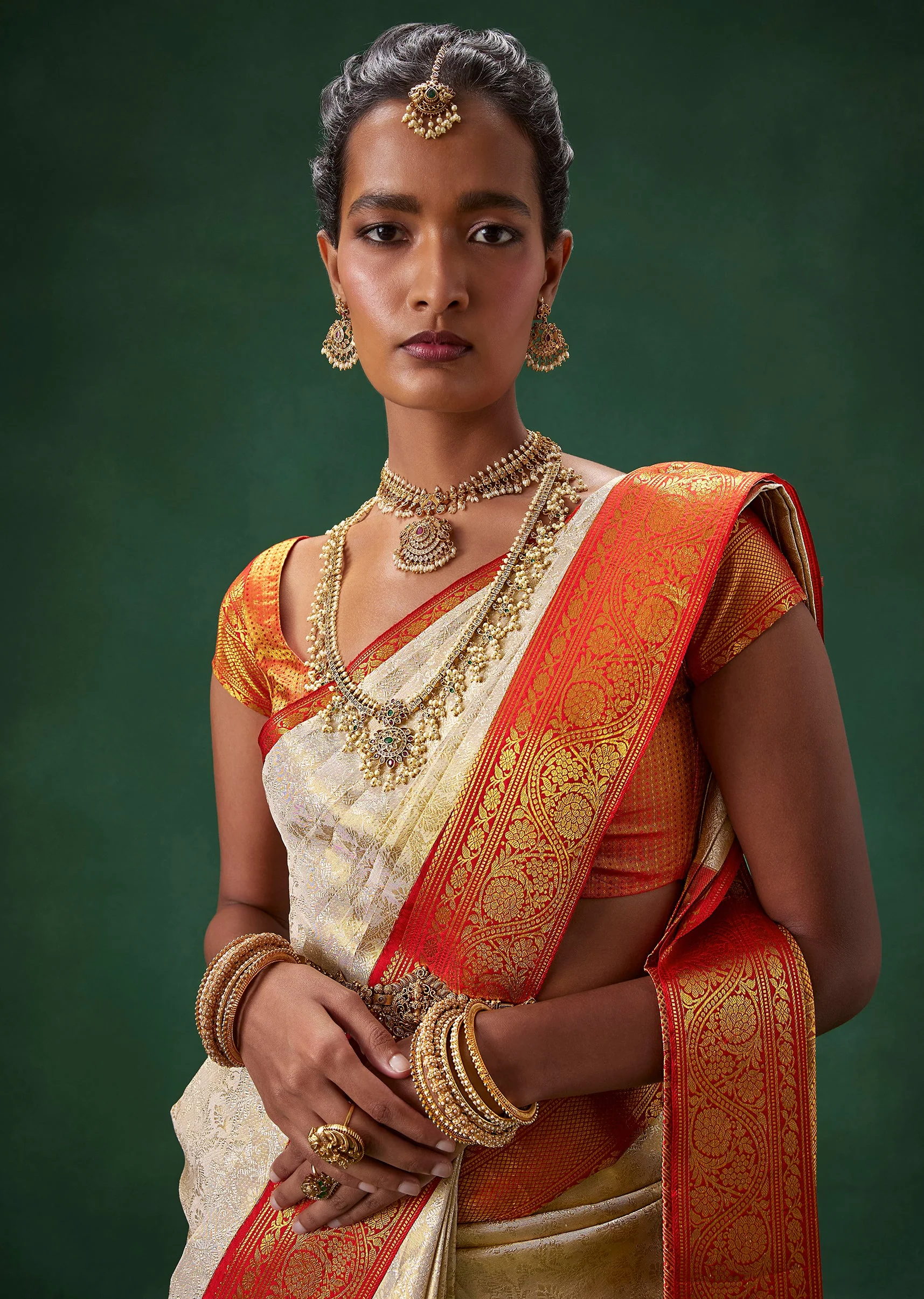 Off White Bridal Kanjivaram Saree with Unstitched Blouse - Image 3