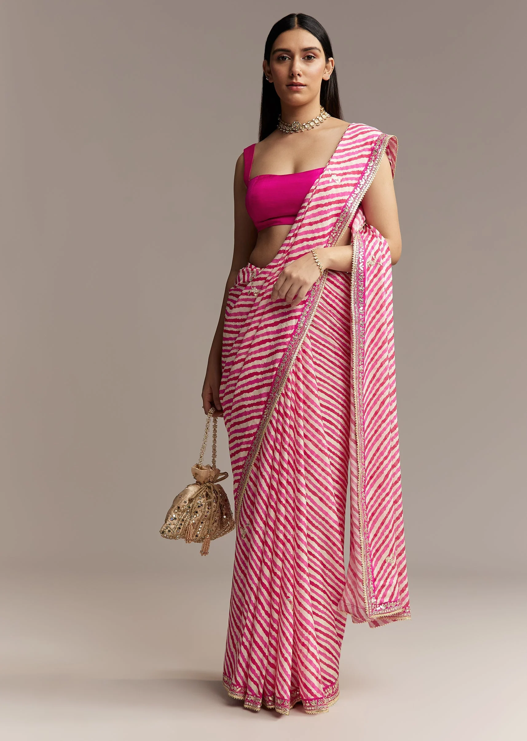 Off White Chinnon Saree With Pink Striped Print And Gota Detailing - Image 3