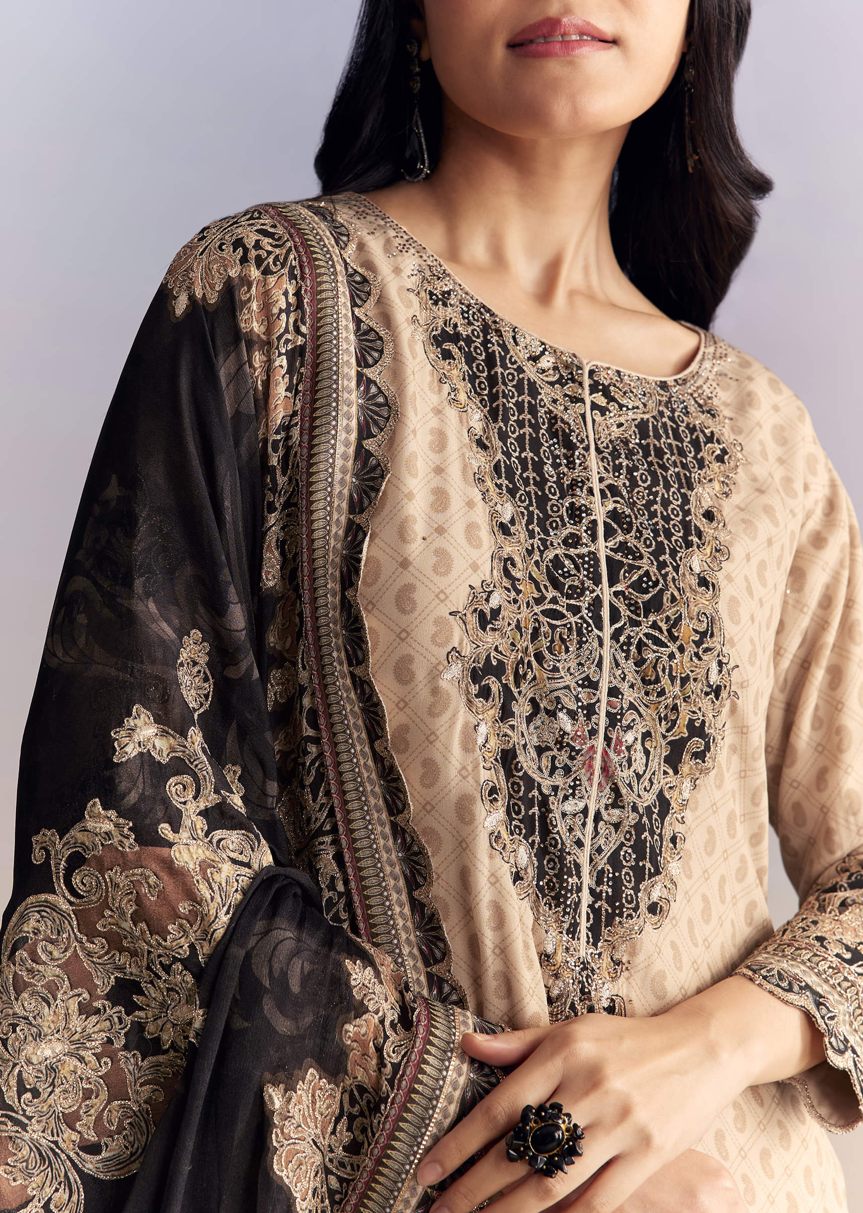 Off White Crepe Sharara Suit With Paisley Print And Contrast Dupatta - Image 2