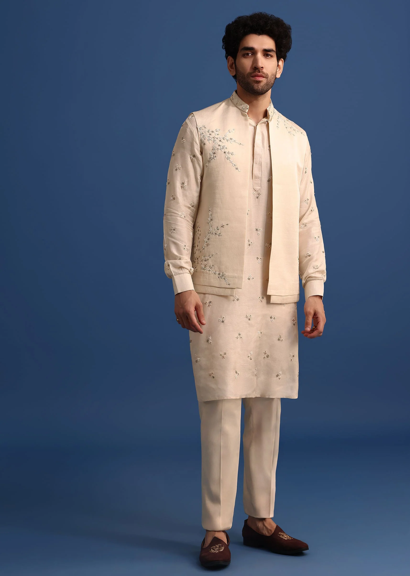 Off White Embroidered Linen Kurta Jacket Set - Image 3