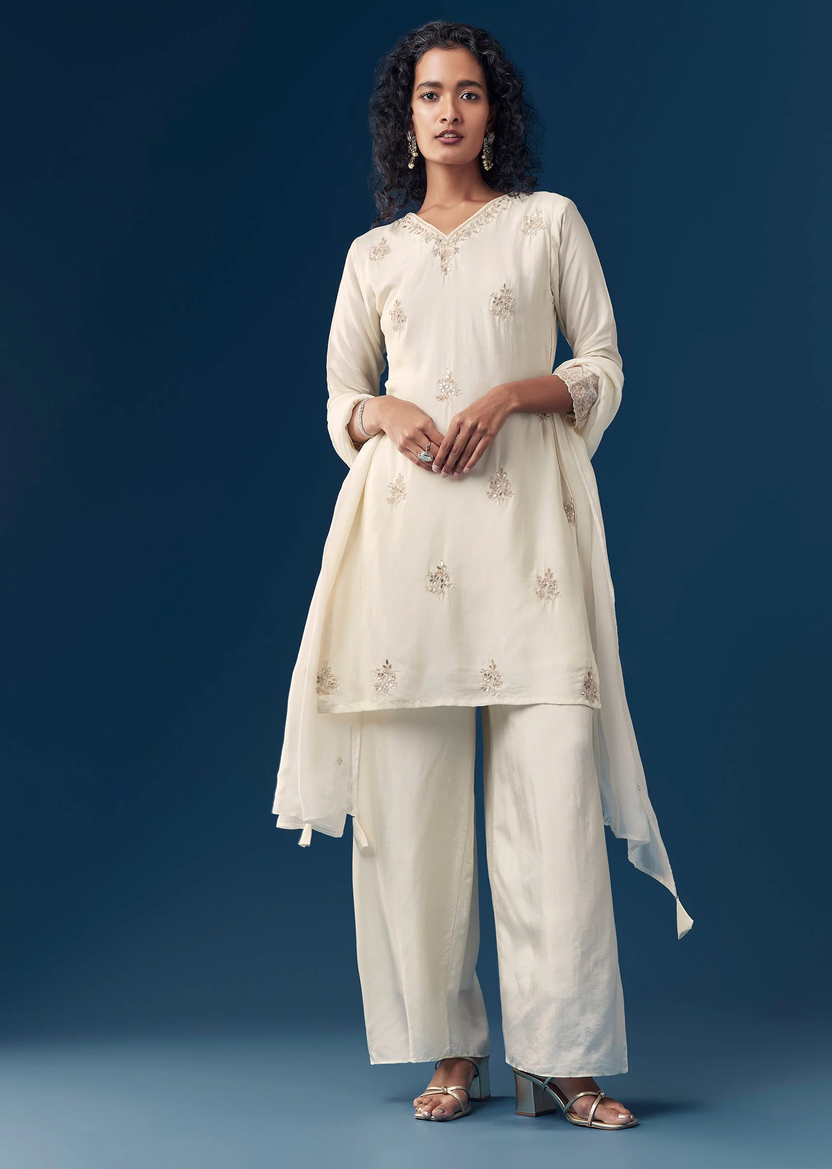 Off White Gota Work Silk Kurta Set - Image 3