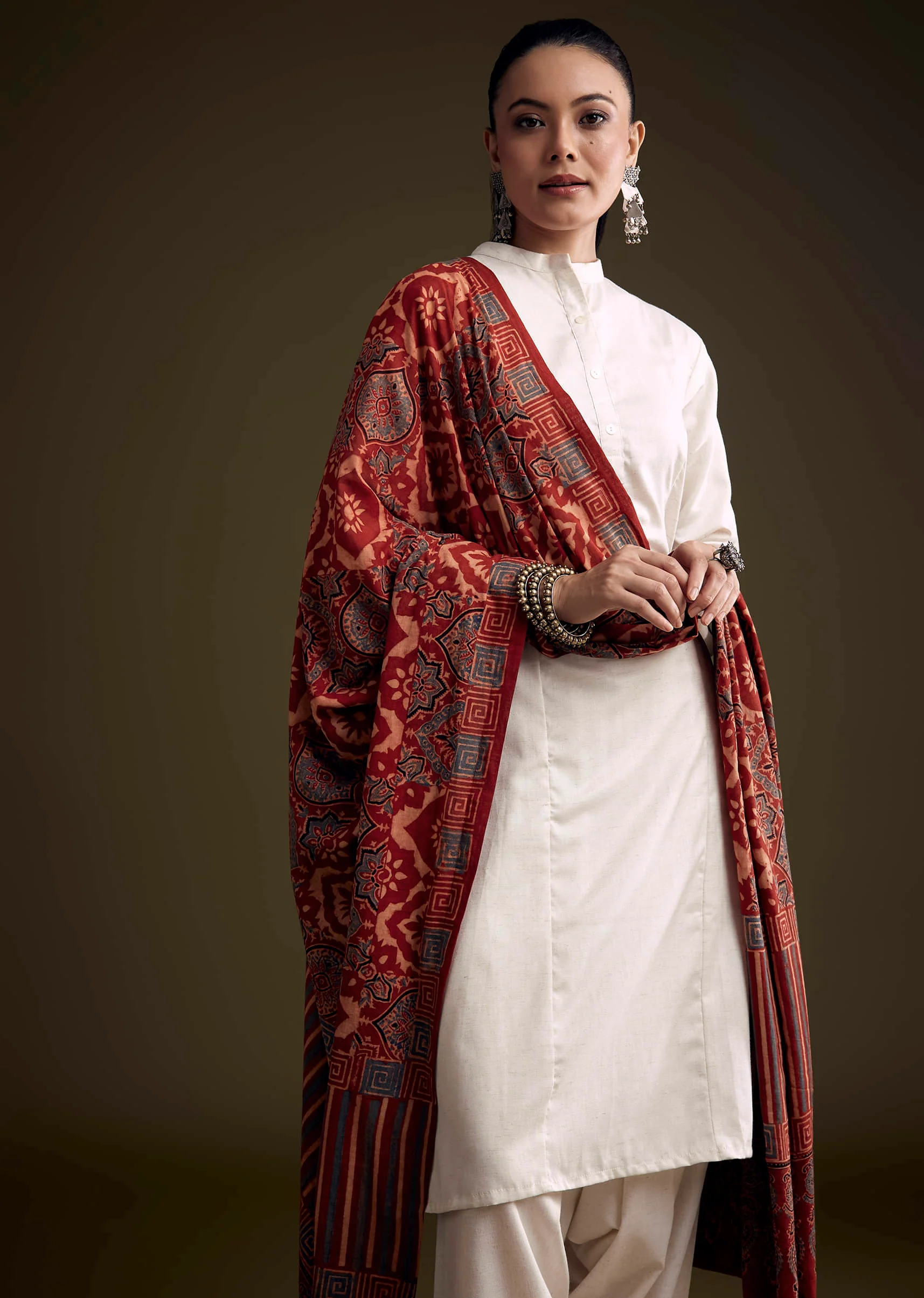 Off White Khadi Dhoti Suit With Red Hand Dyed Ajrakh Dupatta - Image 4