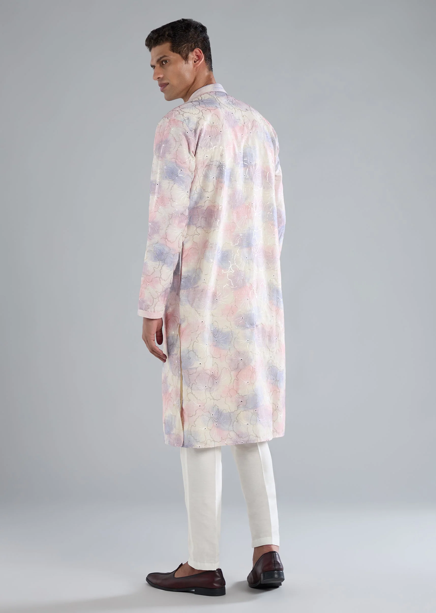 Off White Kurta Set With Thread Resham And Sequin Detailing - Image 5