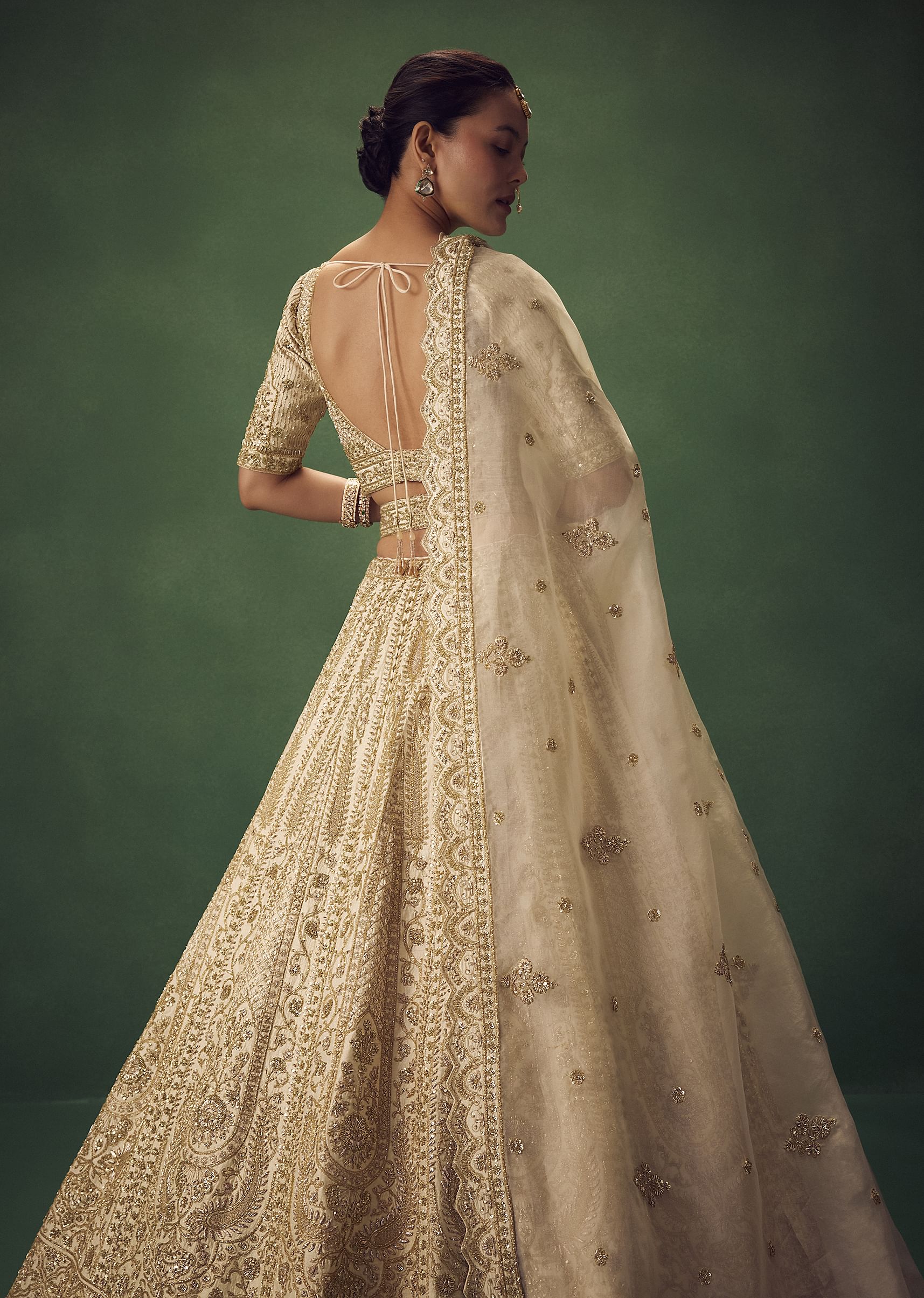 Off White Lehenga Set With Zari And Sequins Work - Image 5