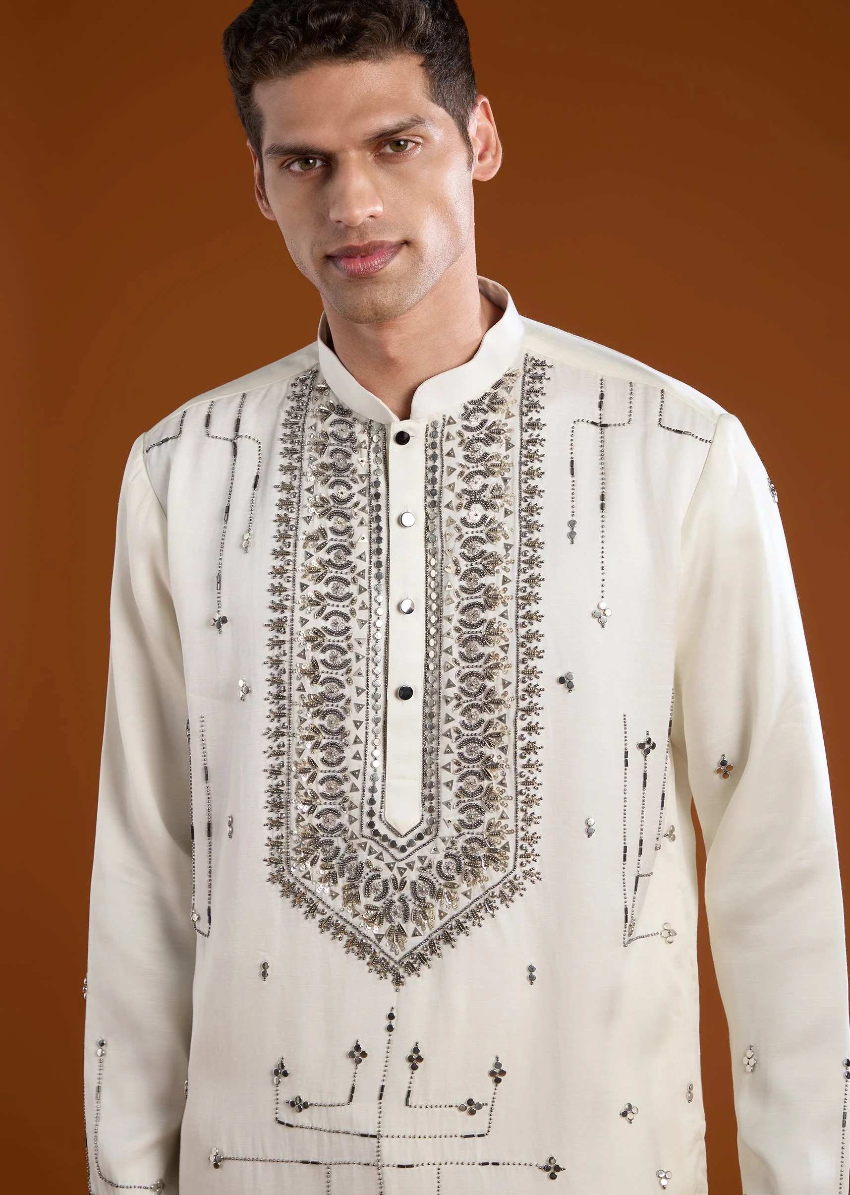 Off White Linen Mens Kurta Set with Dupatta - Image 4