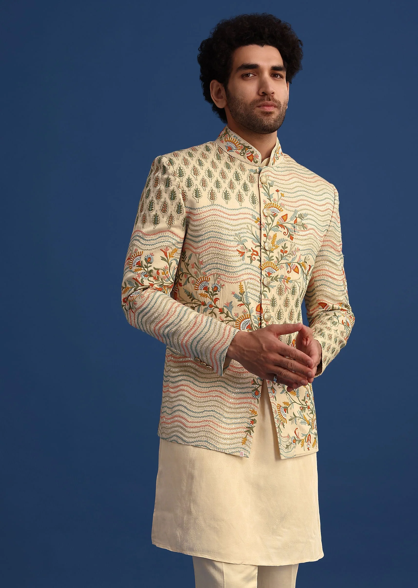Off White Linen Satin Embroidered Jacket And Kurta Set - Image 4