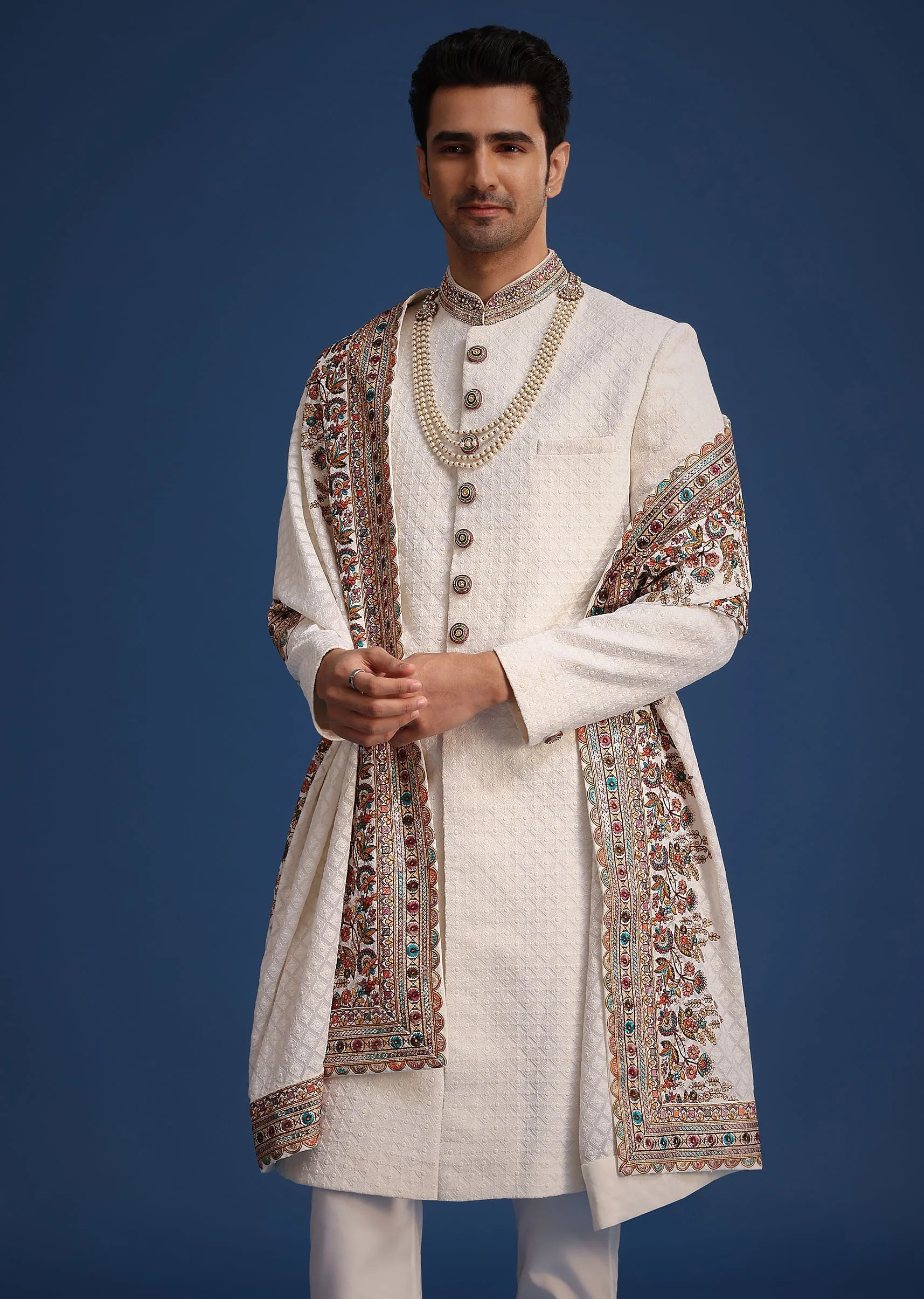 Off White Silk Embroidered Sherwani Set With Dupatta - Image 4