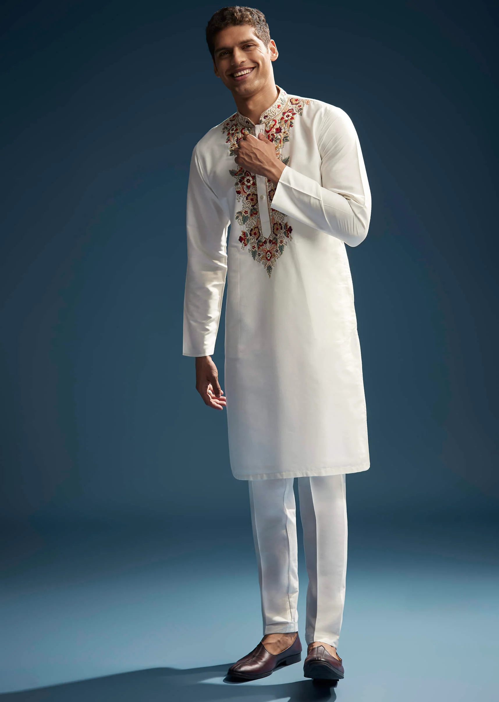 Off White Silk Kurta Set For Men With Resham Embroidery - Image 3