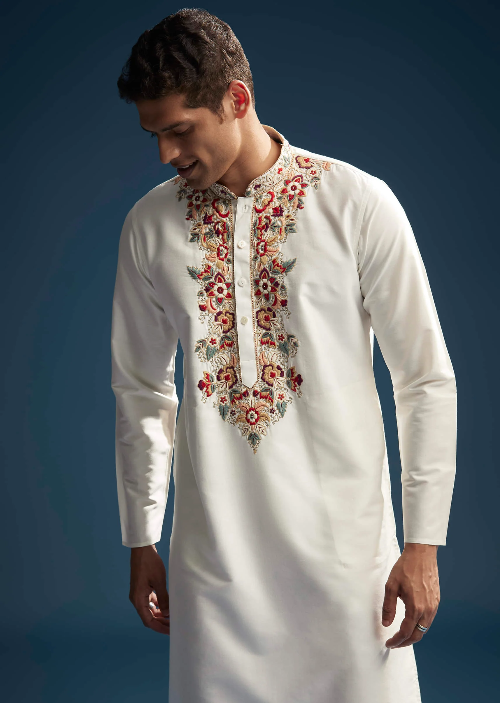 Off White Silk Kurta Set For Men With Resham Embroidery - Image 4