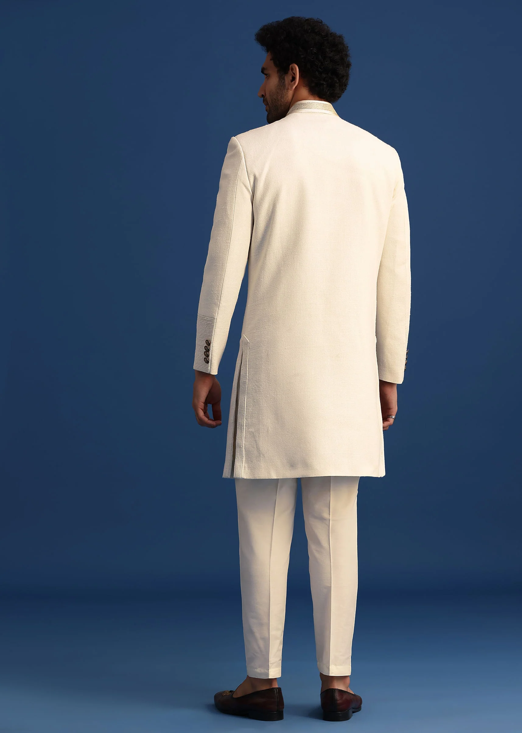 Off White Silk Sherwani Set With Zari Embroidery - Image 5