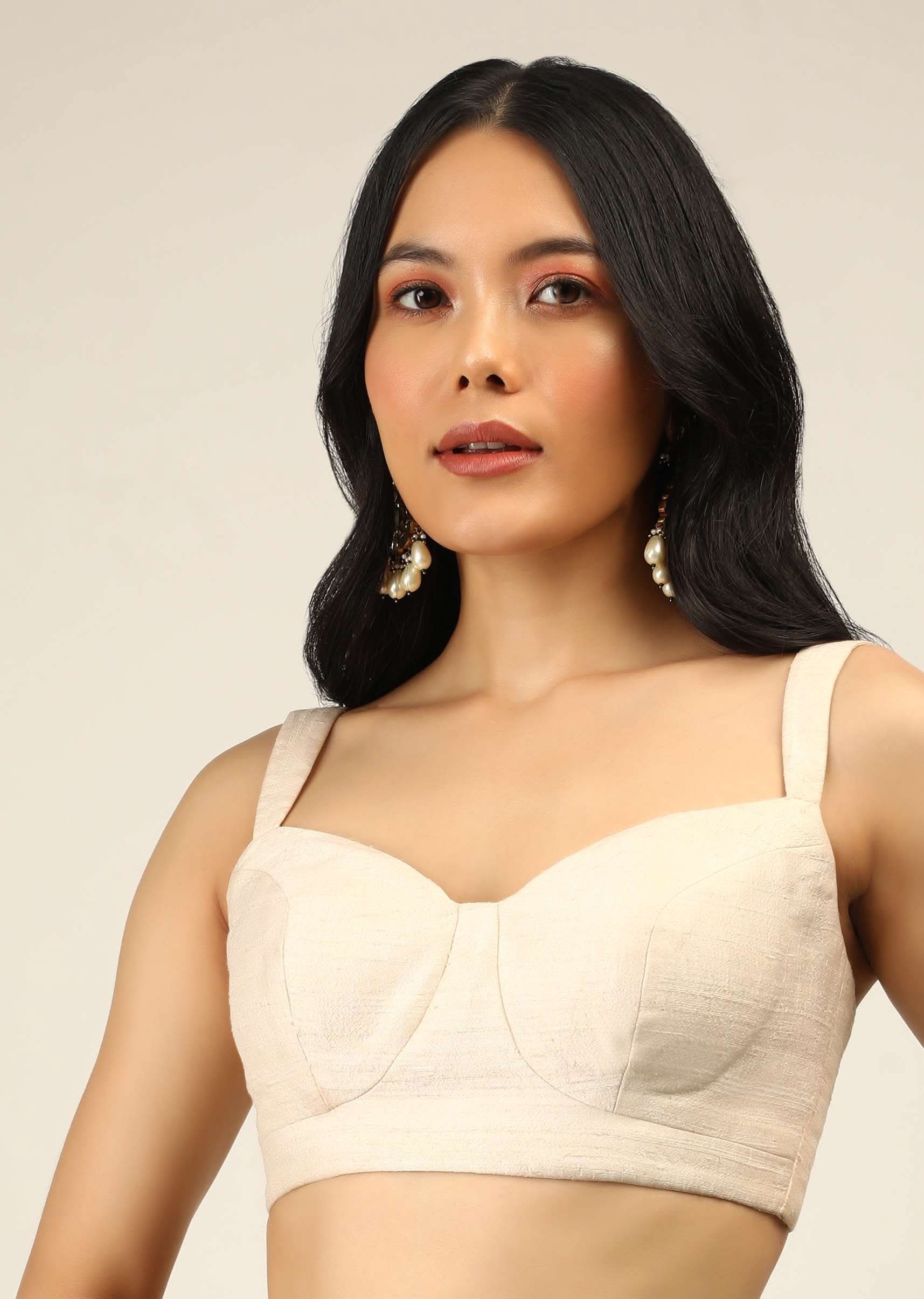 Off White Sleeveless Blouse In Raw Silk With Corset Neckline And Straps On The Shoulder - Image 3
