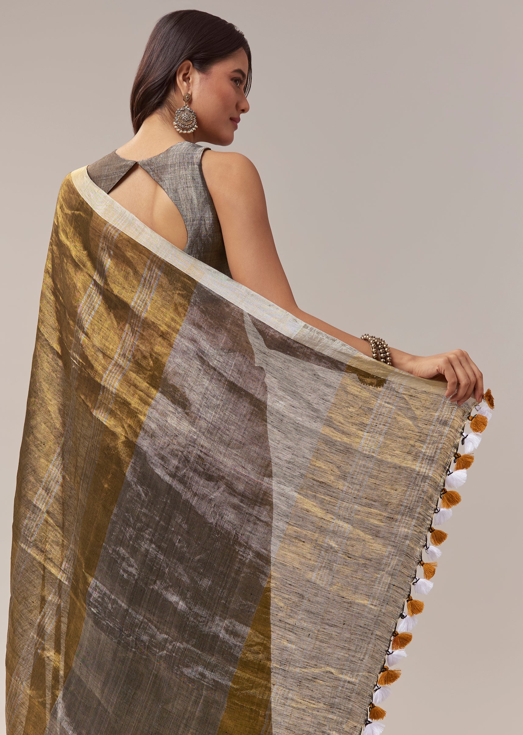 Olive Gold Silk Linen Saree With Beige Gold Border And Handcrafted Tassels - Image 6