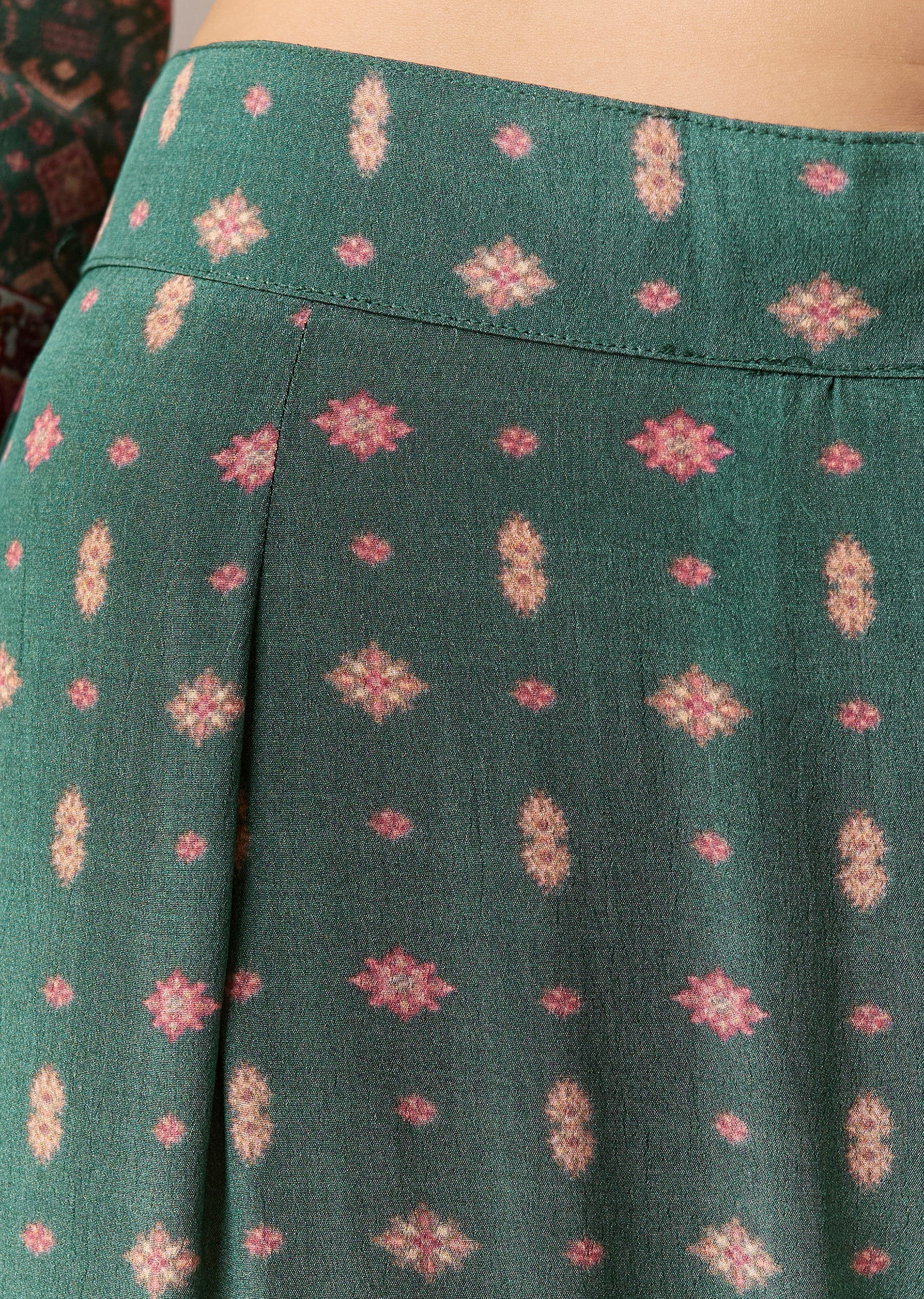 Olive Indie Coordinated Set – Printed Kurta Set With Dupatta For Her And Olive Silk Kurta Set With Dupatta For Him - Image 6