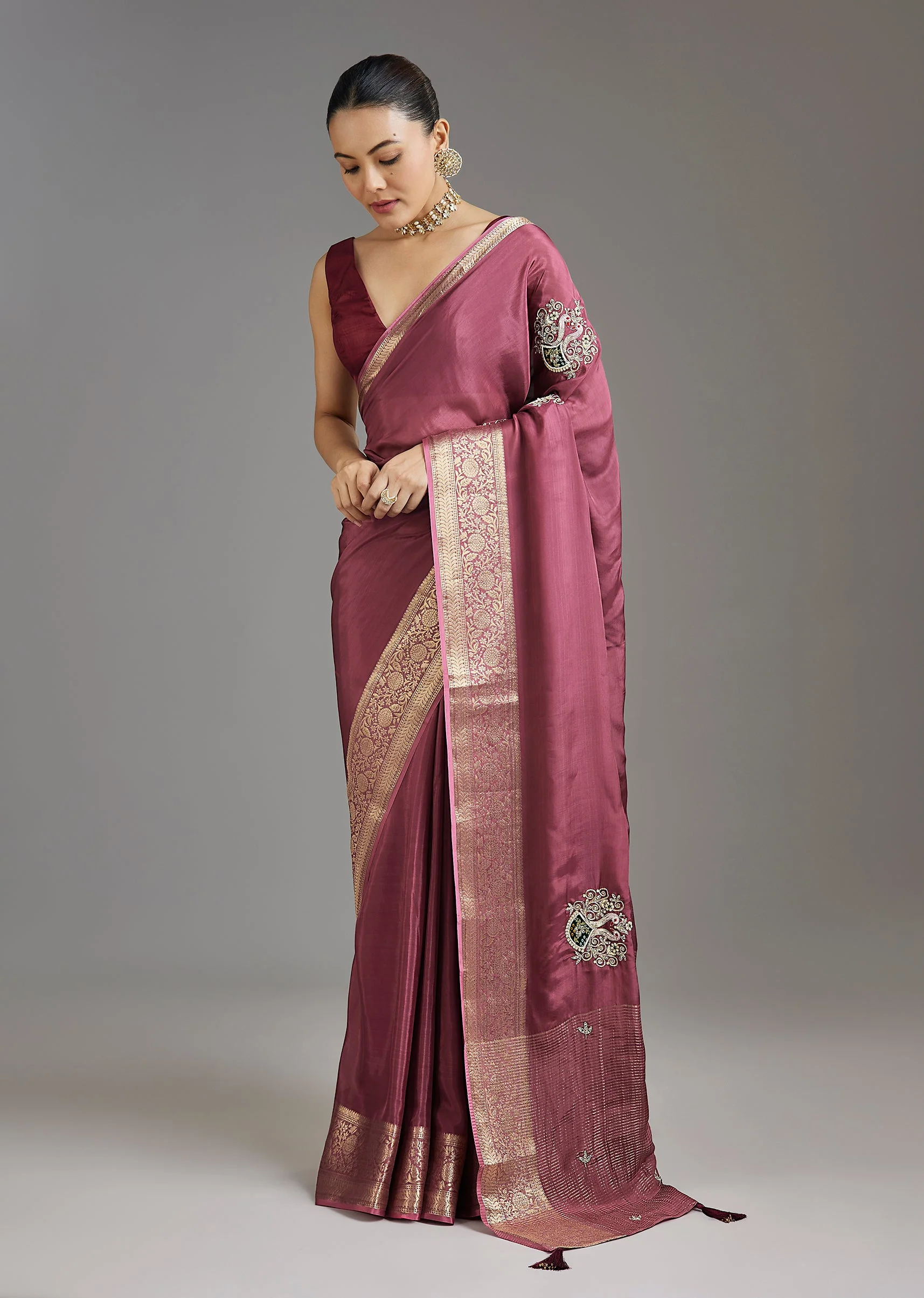 Onion Pink Crepe Saree - Image 3