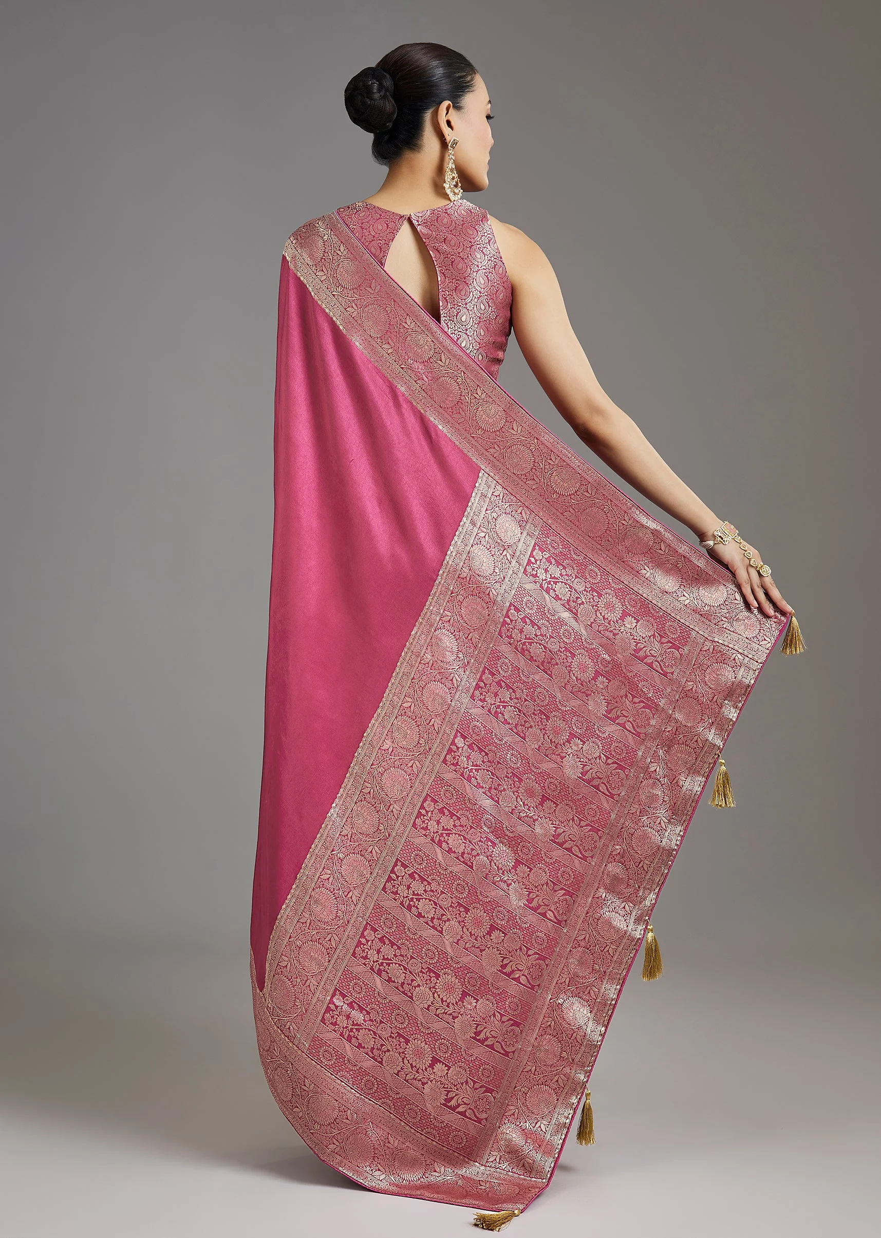 Onion Pink Dola Silk Saree - Image 4