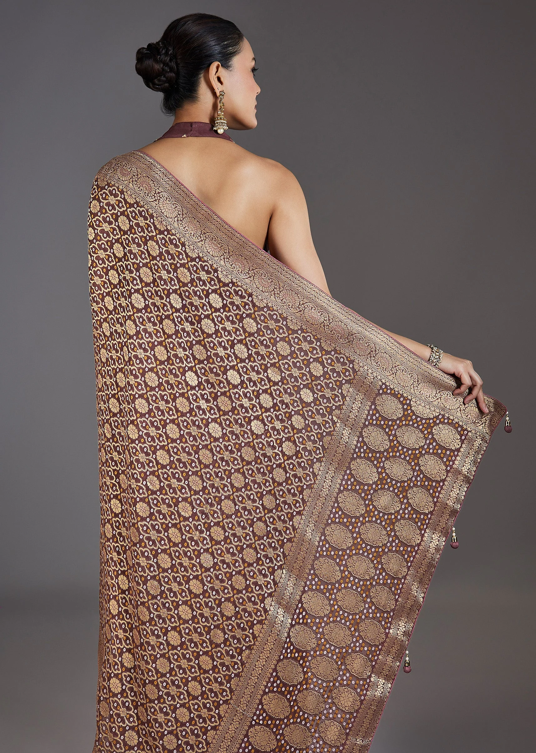 Onion Pink Khaddi Georgette Bandhani Saree - Image 6