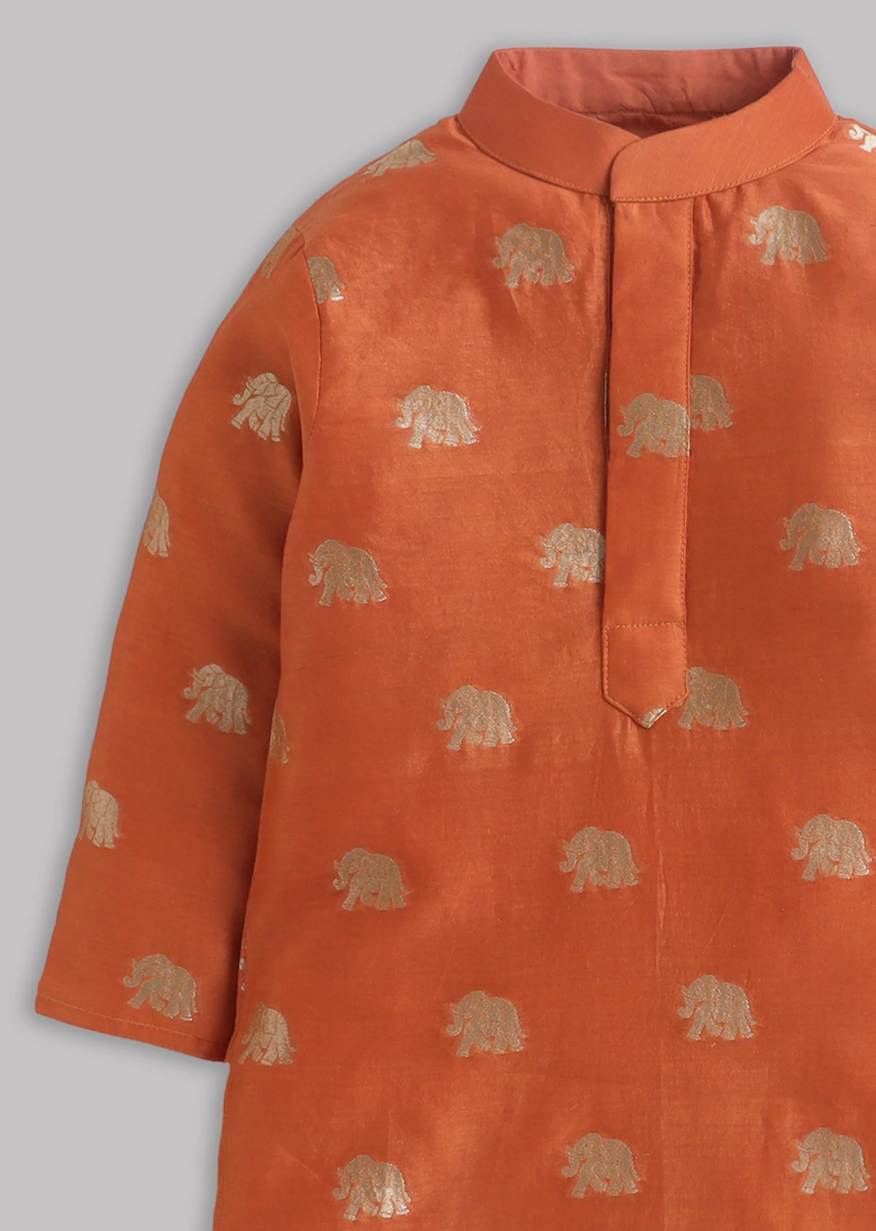 Orange Chanderi Kurta Set With Zari Detail - Image 4