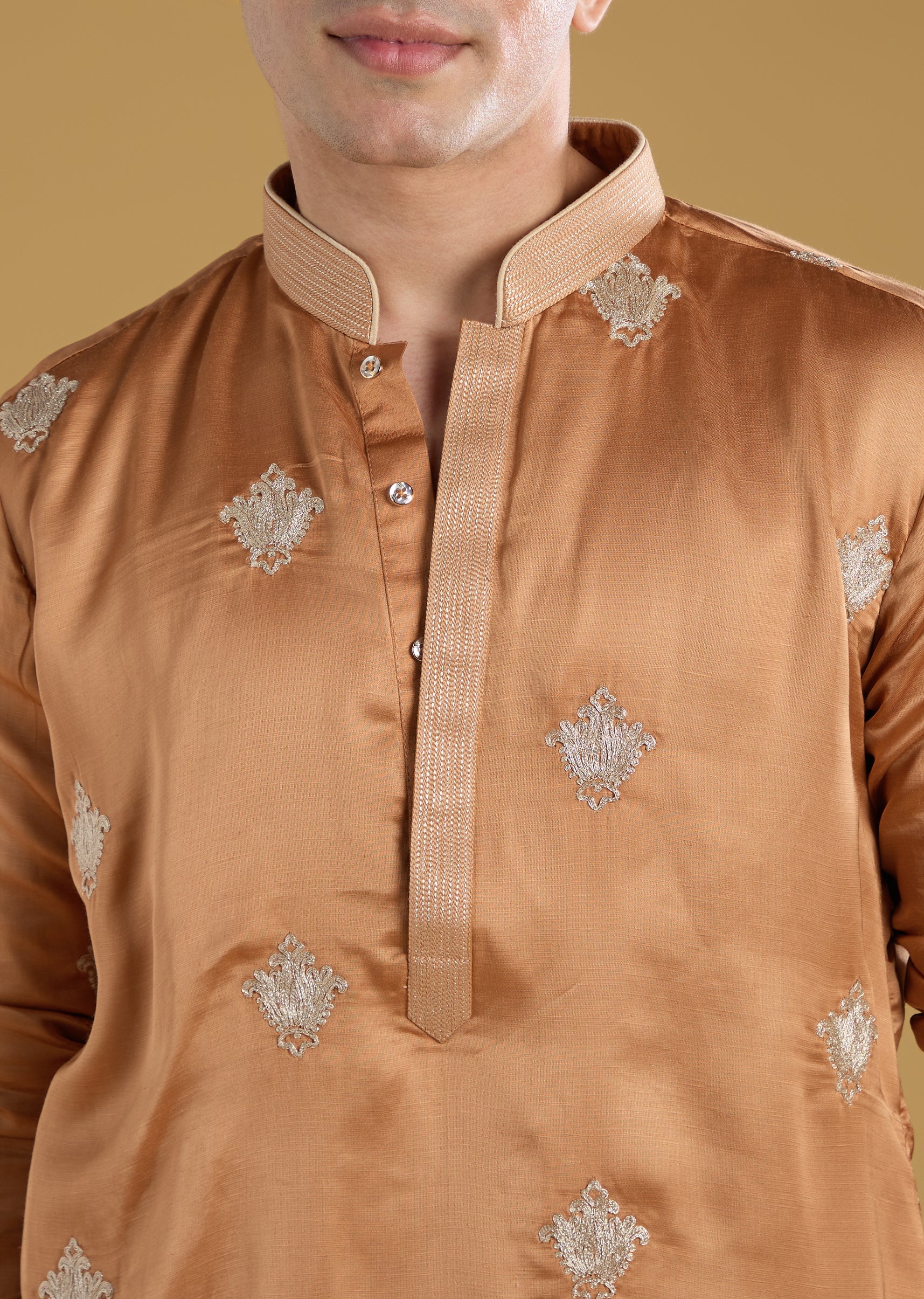 Orange Mens Kurta Set With Thread Motif Detail - Image 2