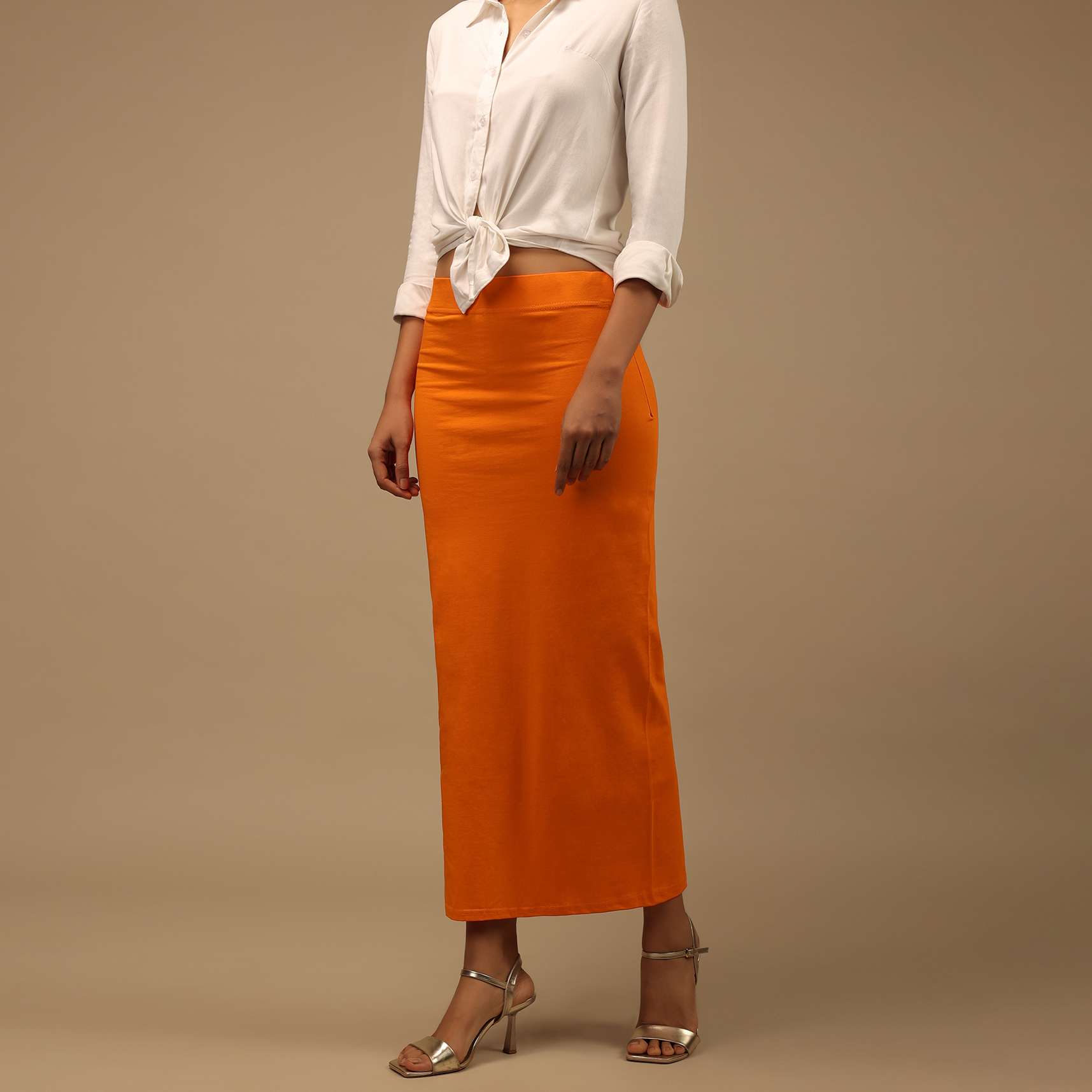 Orange Shapewear Saree Petticoat In Cotton Lycra With Elastic Waistband And Slit - Image 3