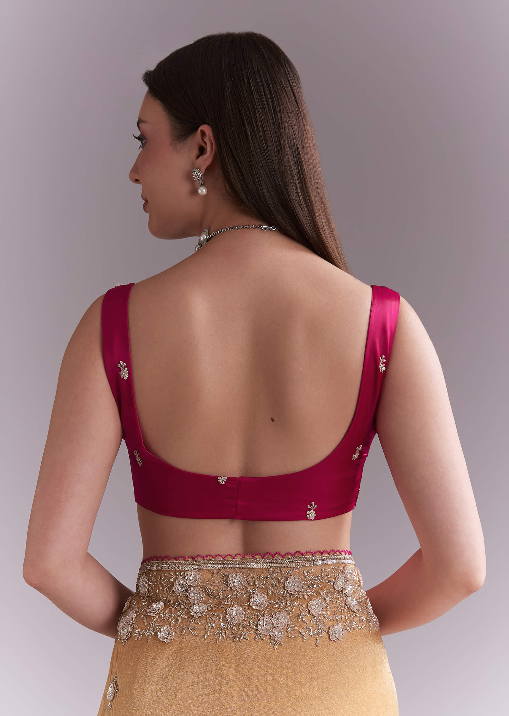Orange Tissue Saree With Heavy Floral Embroidery - Image 8