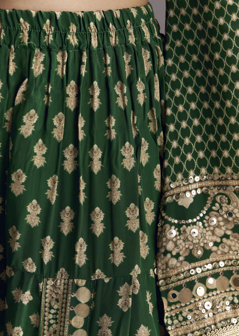 Parrot Green Printed Crepe Dhoti Set With Keyhole Neck - Image 6